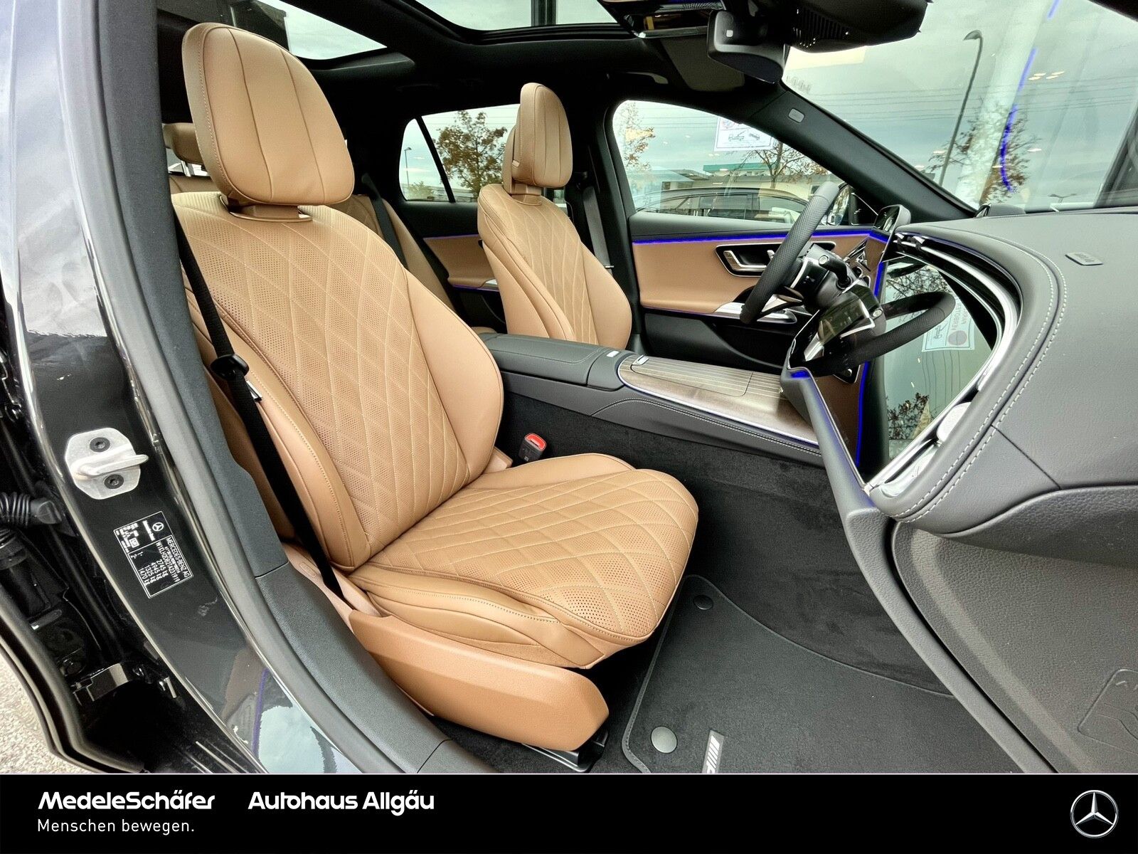 Mercedes-Benz E 450 d 4M T AMG Night Distr Superscr Airm AHK