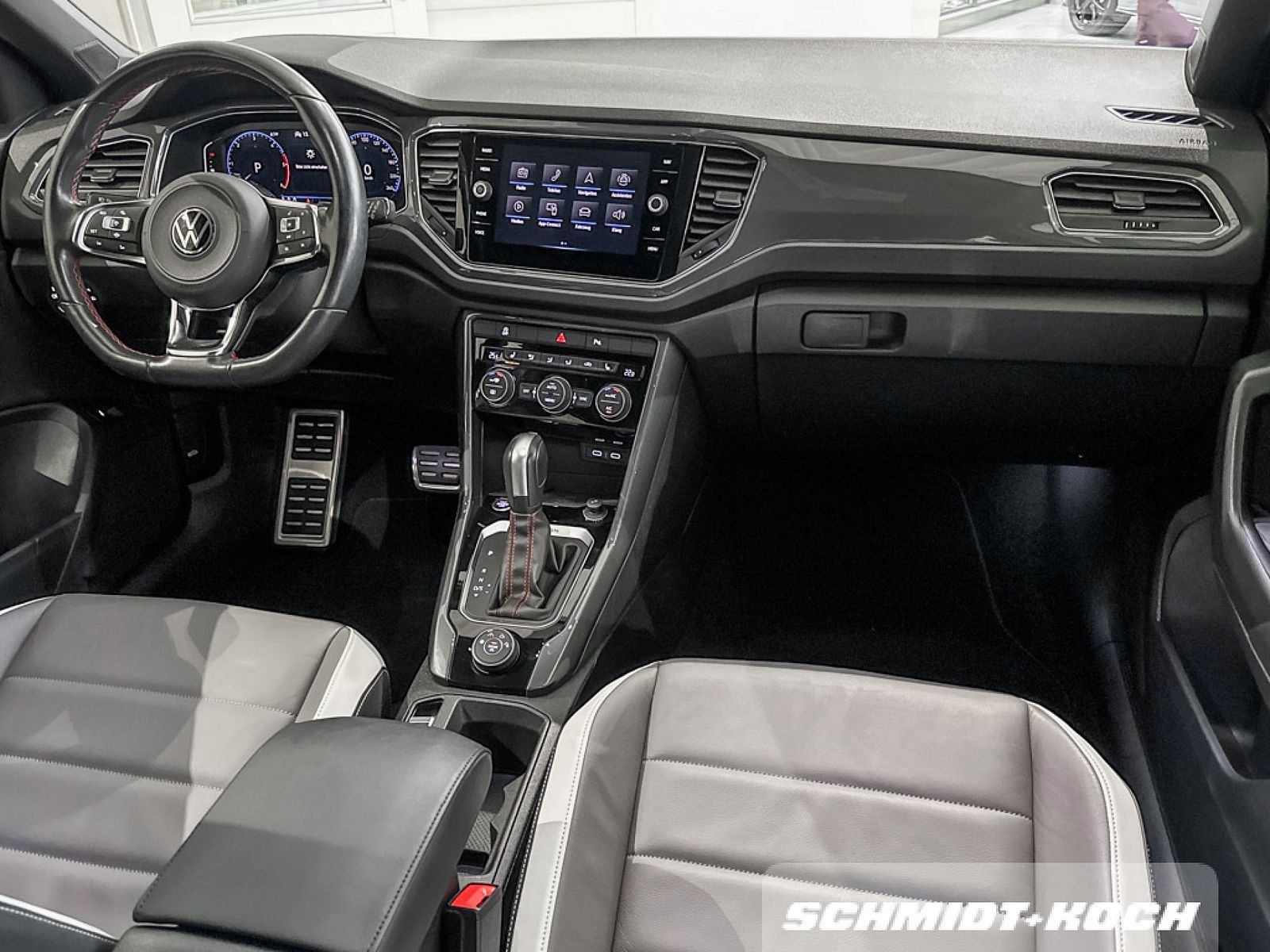 Volkswagen T-Roc 2.0 TDI Sport 4Motion - Samsaru's Car Outlet