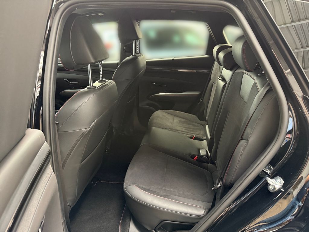 Hyundai TUCSON 1.6 T-GDi Plug-in-Hybrid 4WD N Line - Samsaru's Car Outlet
