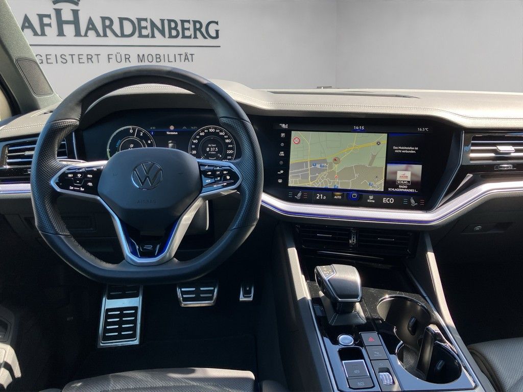 Volkswagen Touareg 3.0 V6 eHybrid OPF 4MOTION R - Samsaru's Car Outlet
