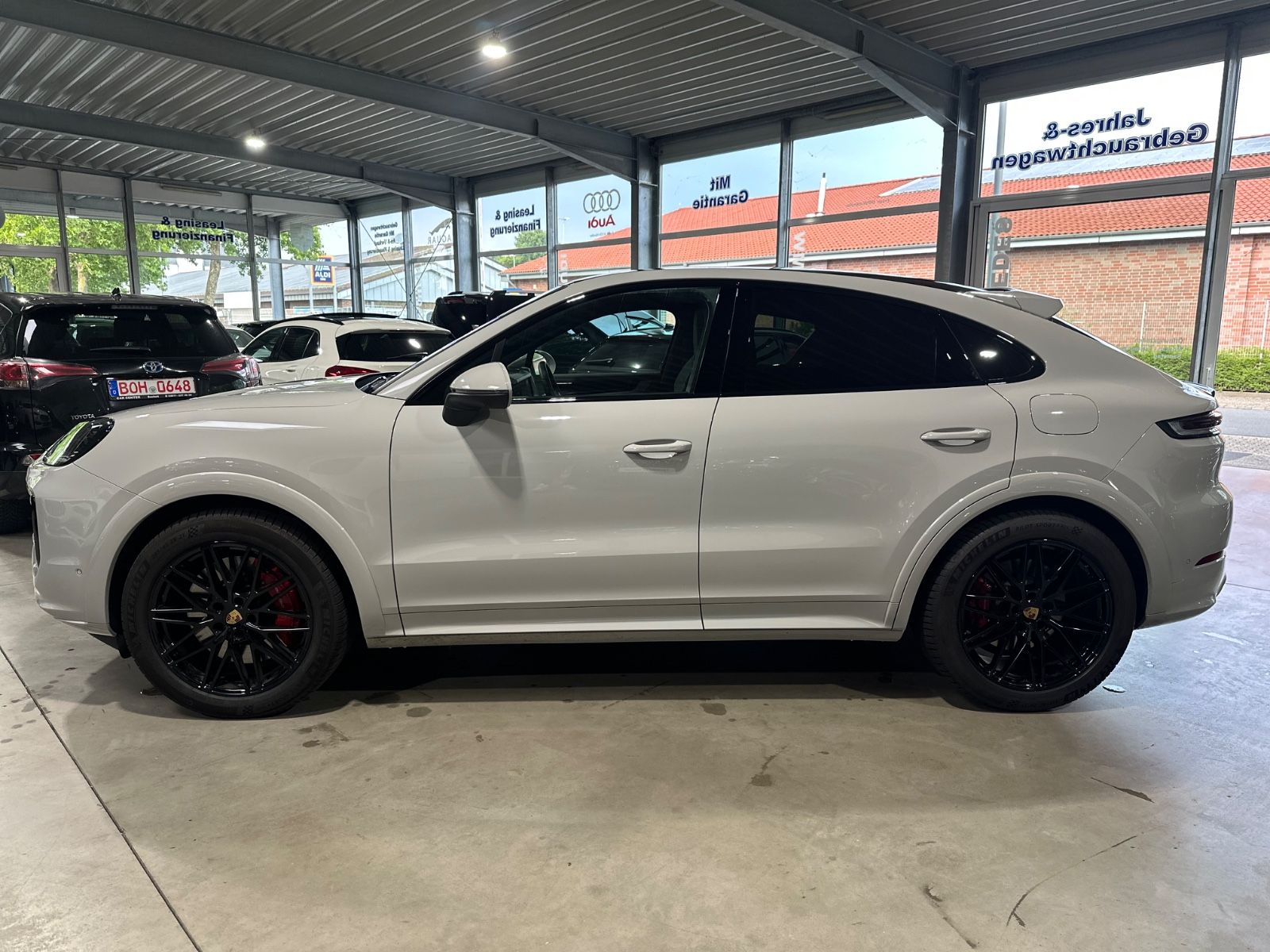 Porsche Cayenne Coupe S E-Hybrid HUD|SoftClose|P-Display