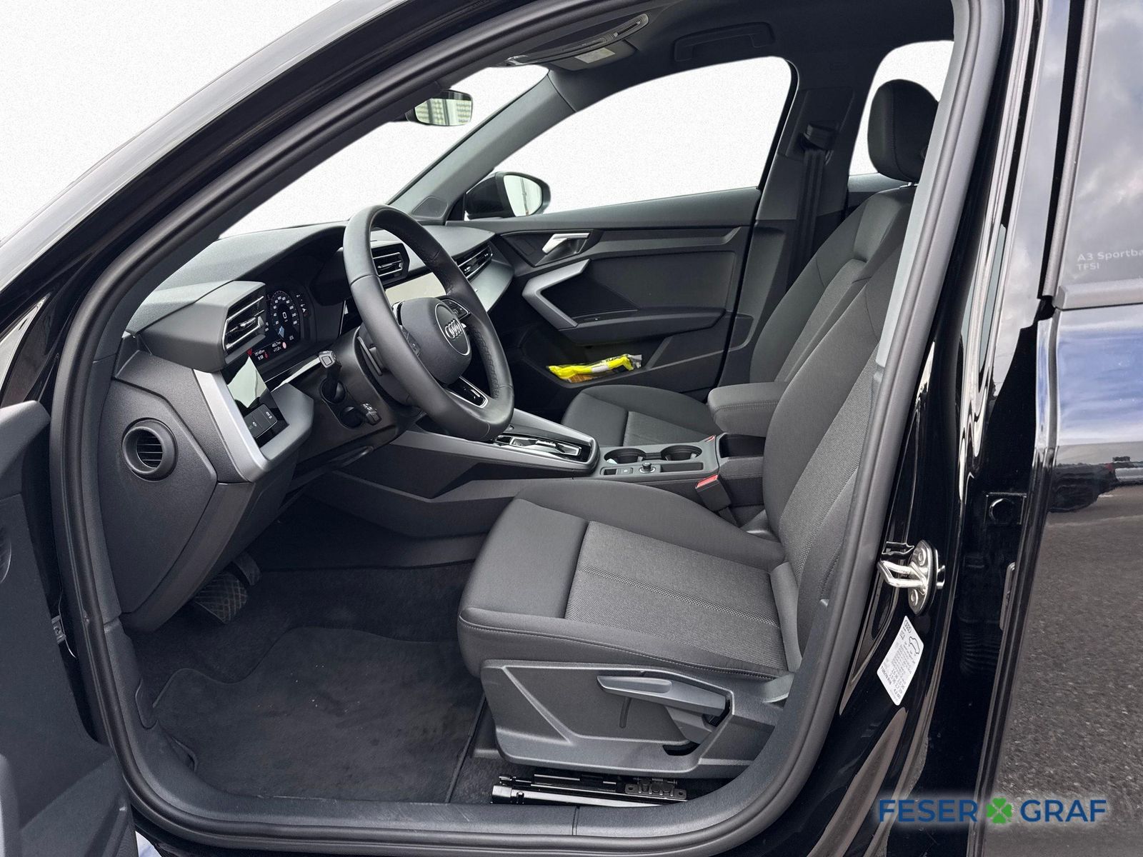 Audi A3 Spb. 30 TFSI S tronic - Apple CarPlay -