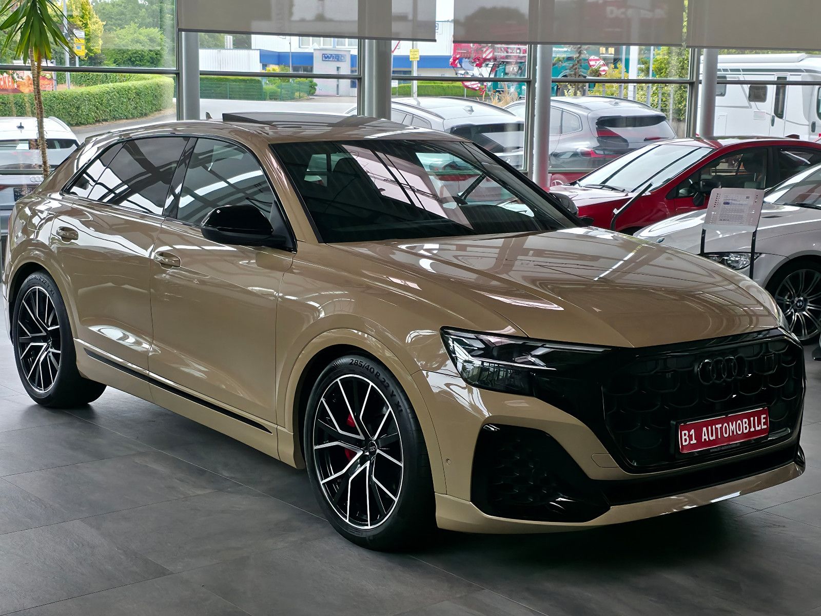 Audi Q8 60 TFSI e quattro - Samsaru's Car Outlet