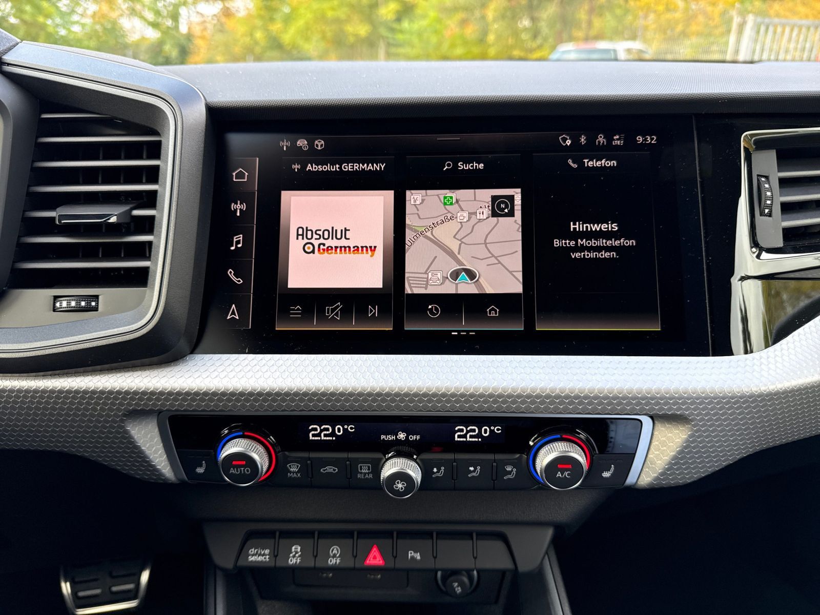 Audi A1 Sportback 40 2.0 TFSI S line DSG, RFK, NAVI