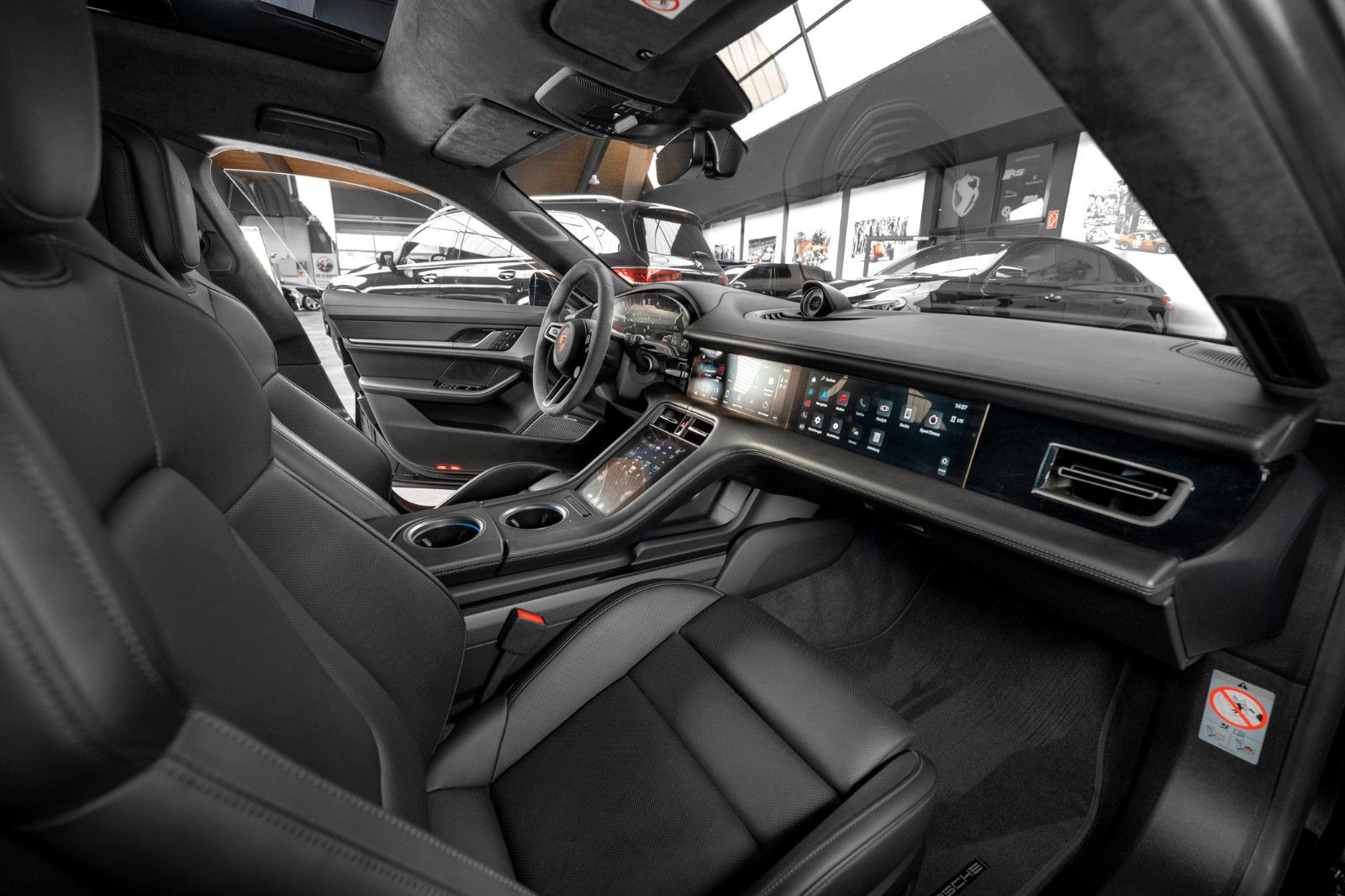 Porsche Taycan Cross Turismo Turbo #BURMESTER #MEGA SPEC