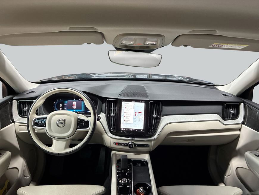 Volvo XC60 B5 B AWD Core