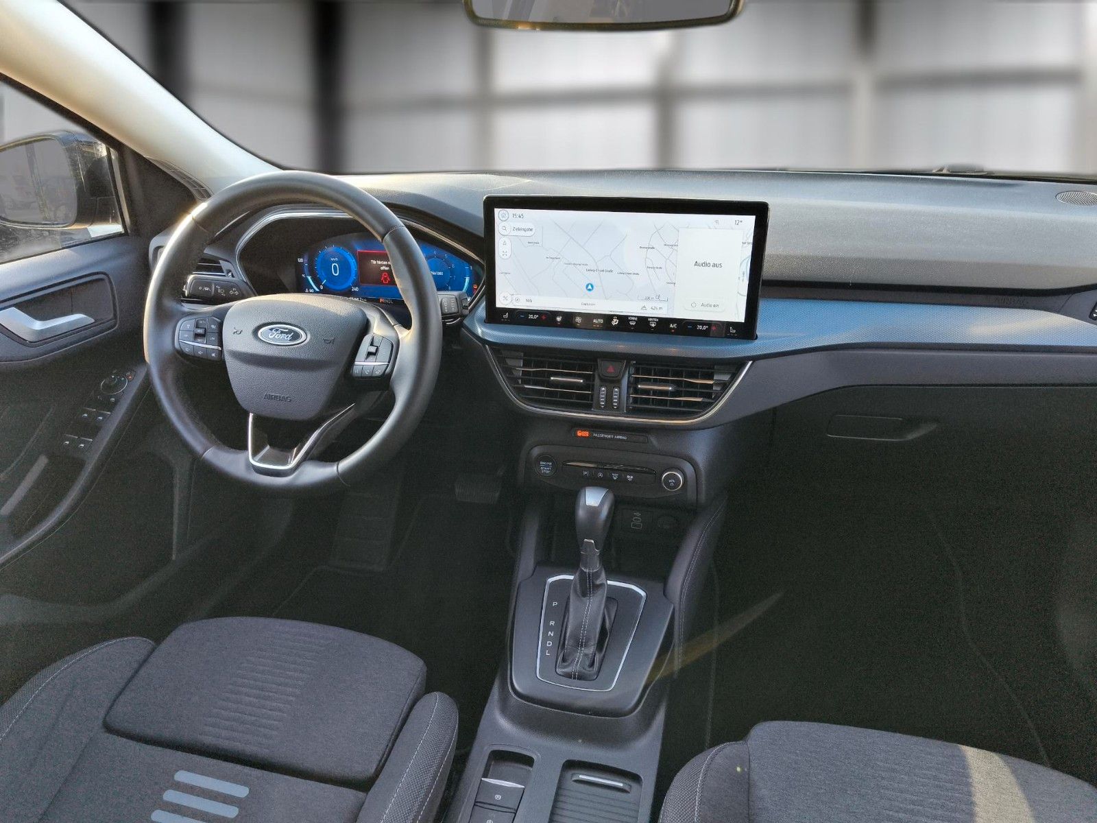 Ford Focus Lim. Active X NAVI LED ACC TOP ZUSTAND