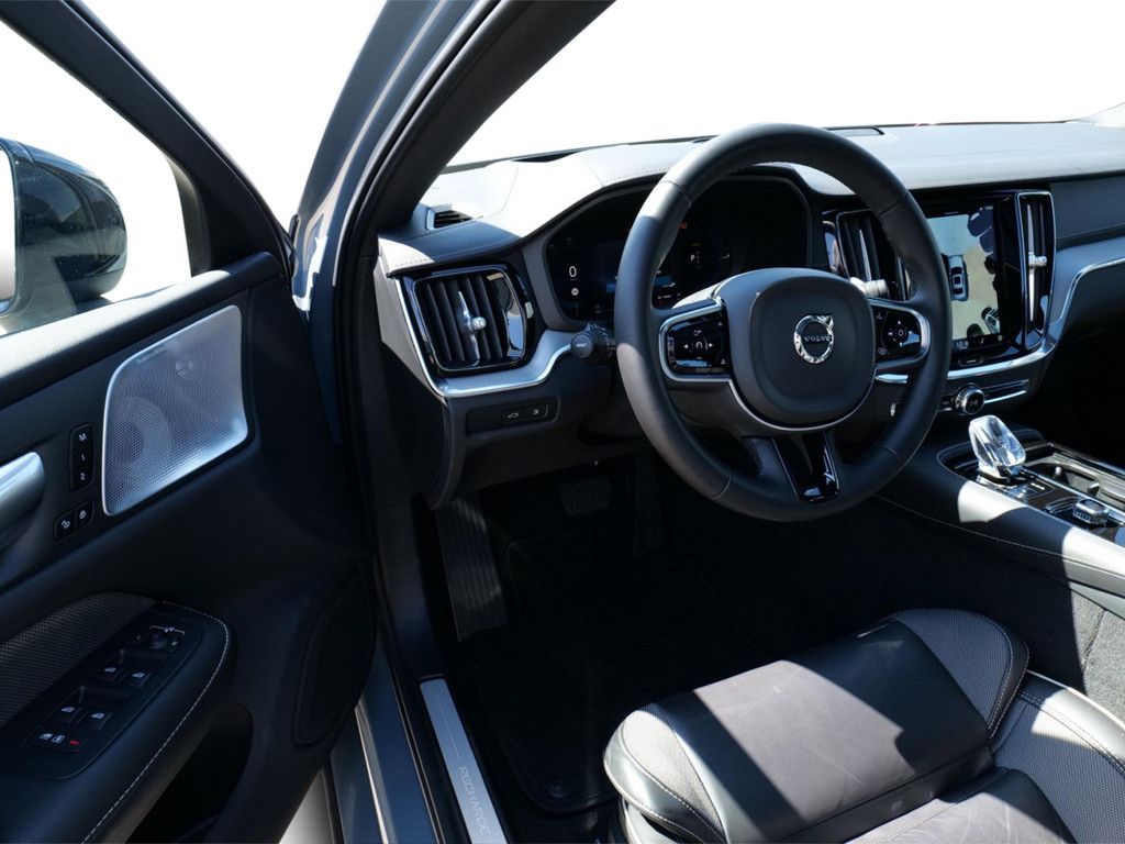 Volvo S60 Lim. T8 Ultimate Dark Recharge Plug-In Hybri