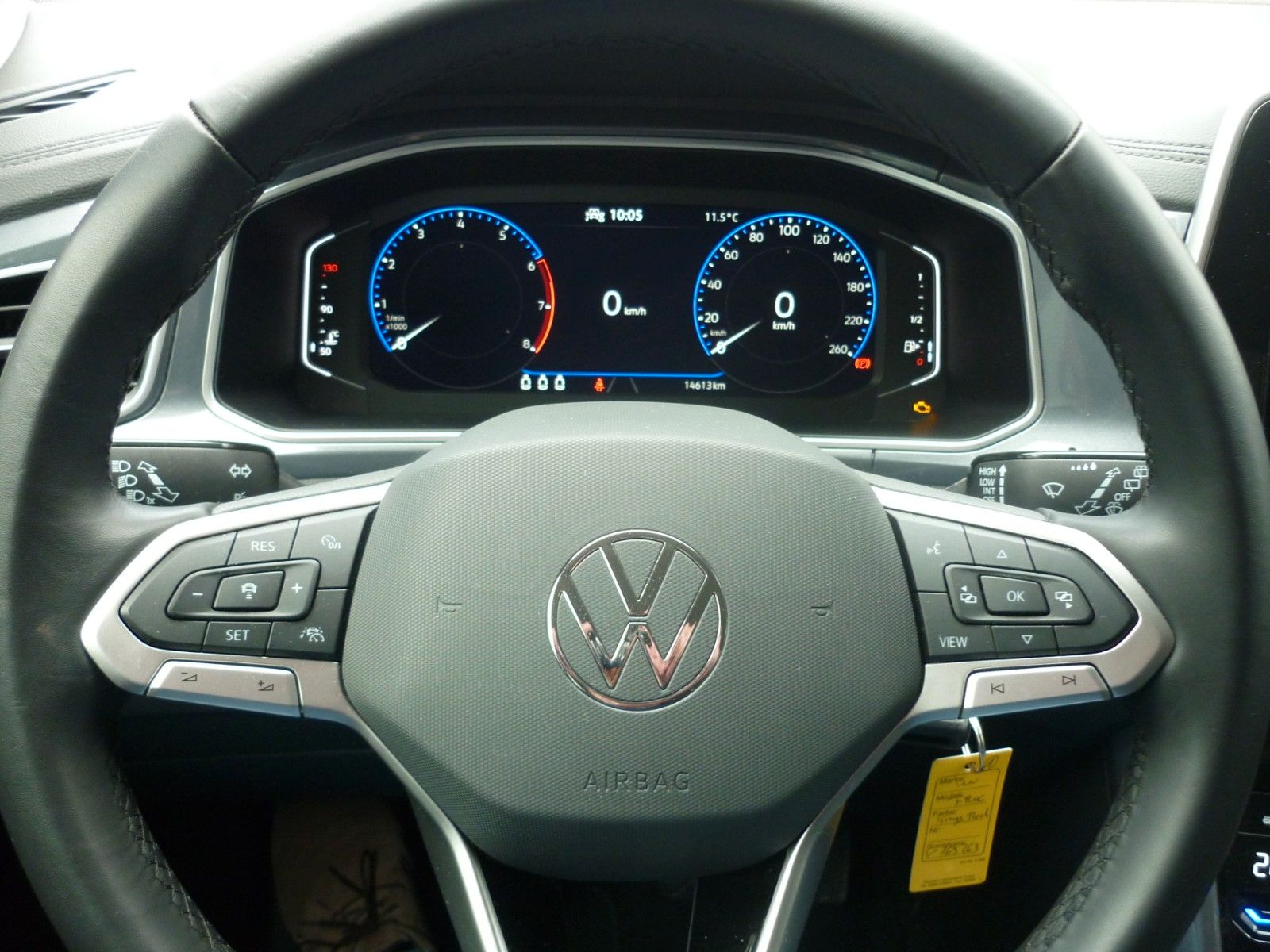 Volkswagen T-Roc Style 1.5 TSI - Samsaru's Car Outlet