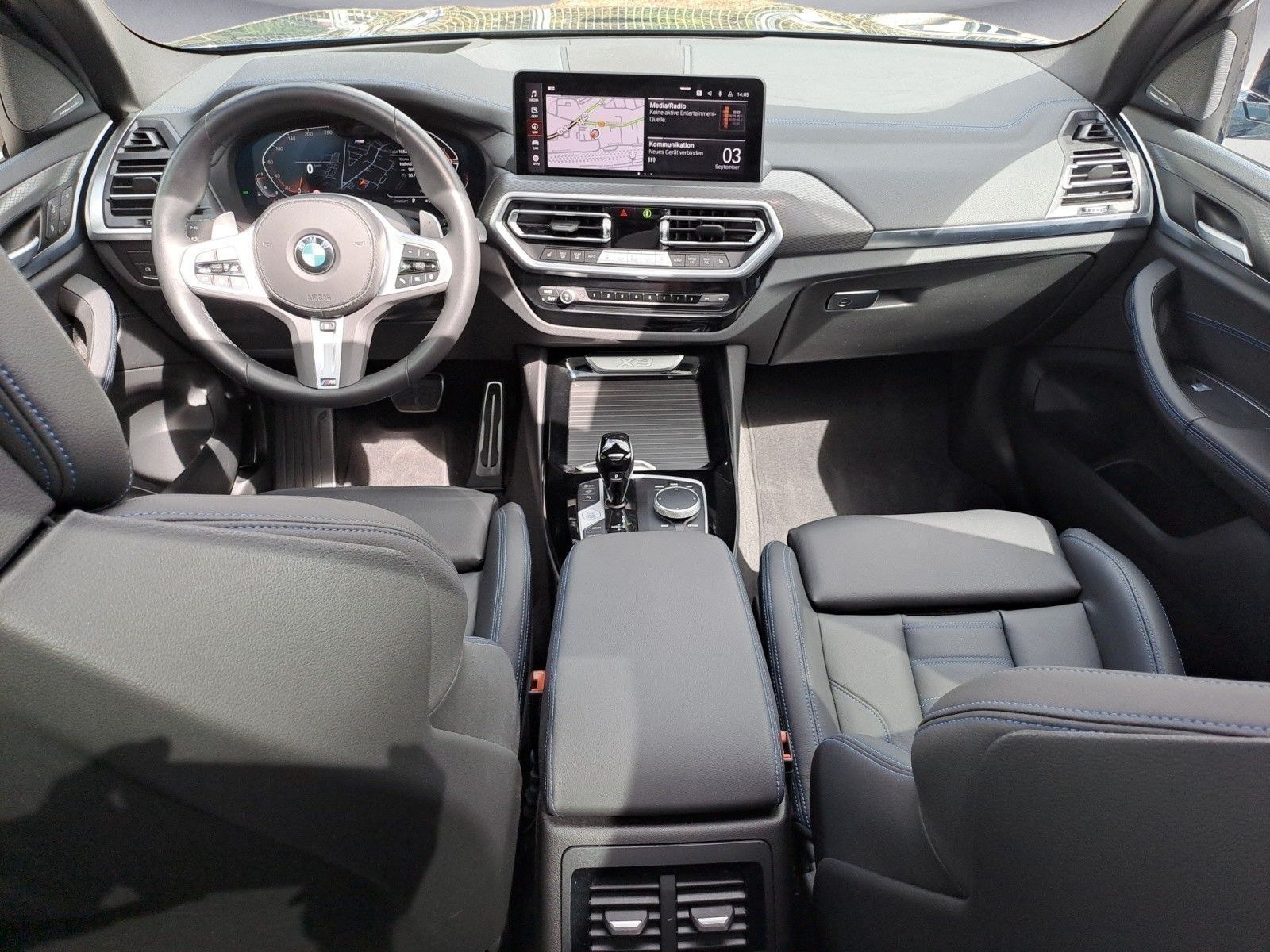 BMW X3 xDrive30i AT M-Sport Pano HeadUp Kamera AHK