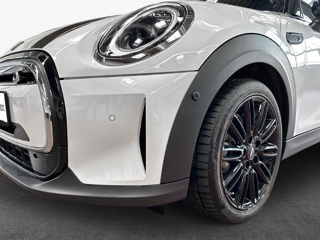 MINI Cooper SE MINI Yours Trim - Samsaru's Car Outlet
