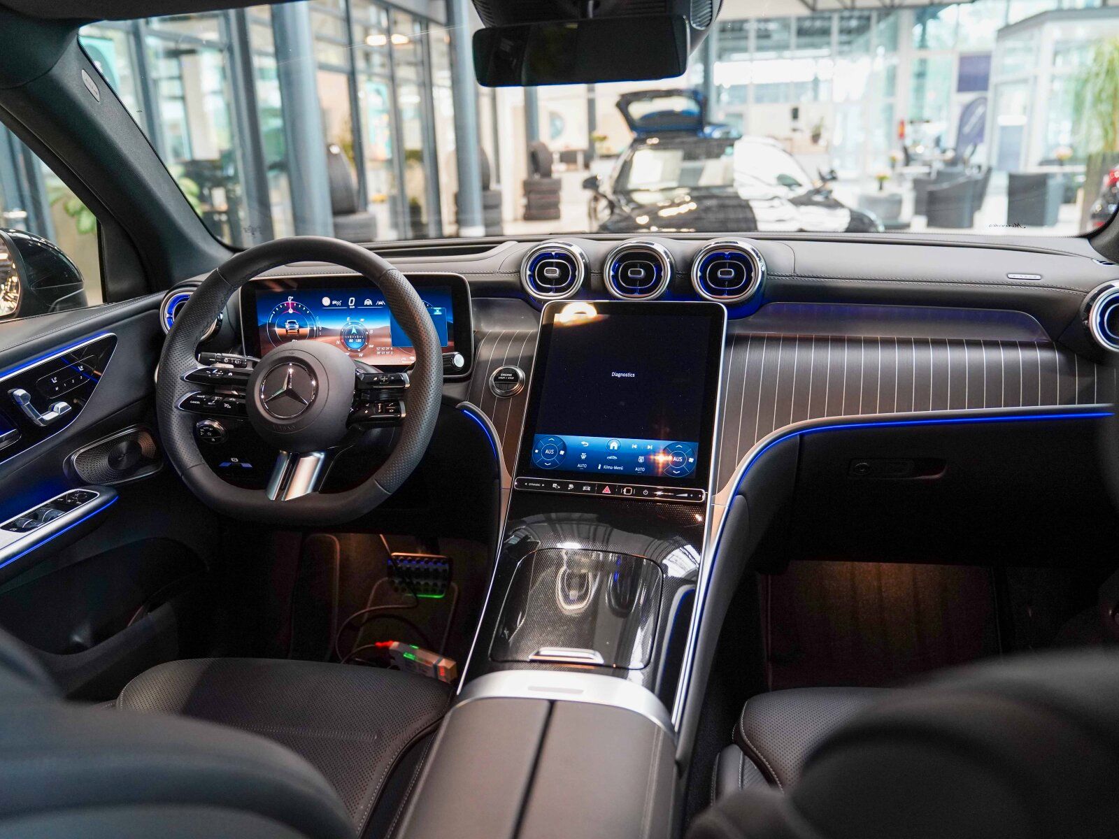 Mercedes-Benz GLC 300 de 4M AMG LIne Night Burmester AIR HUD