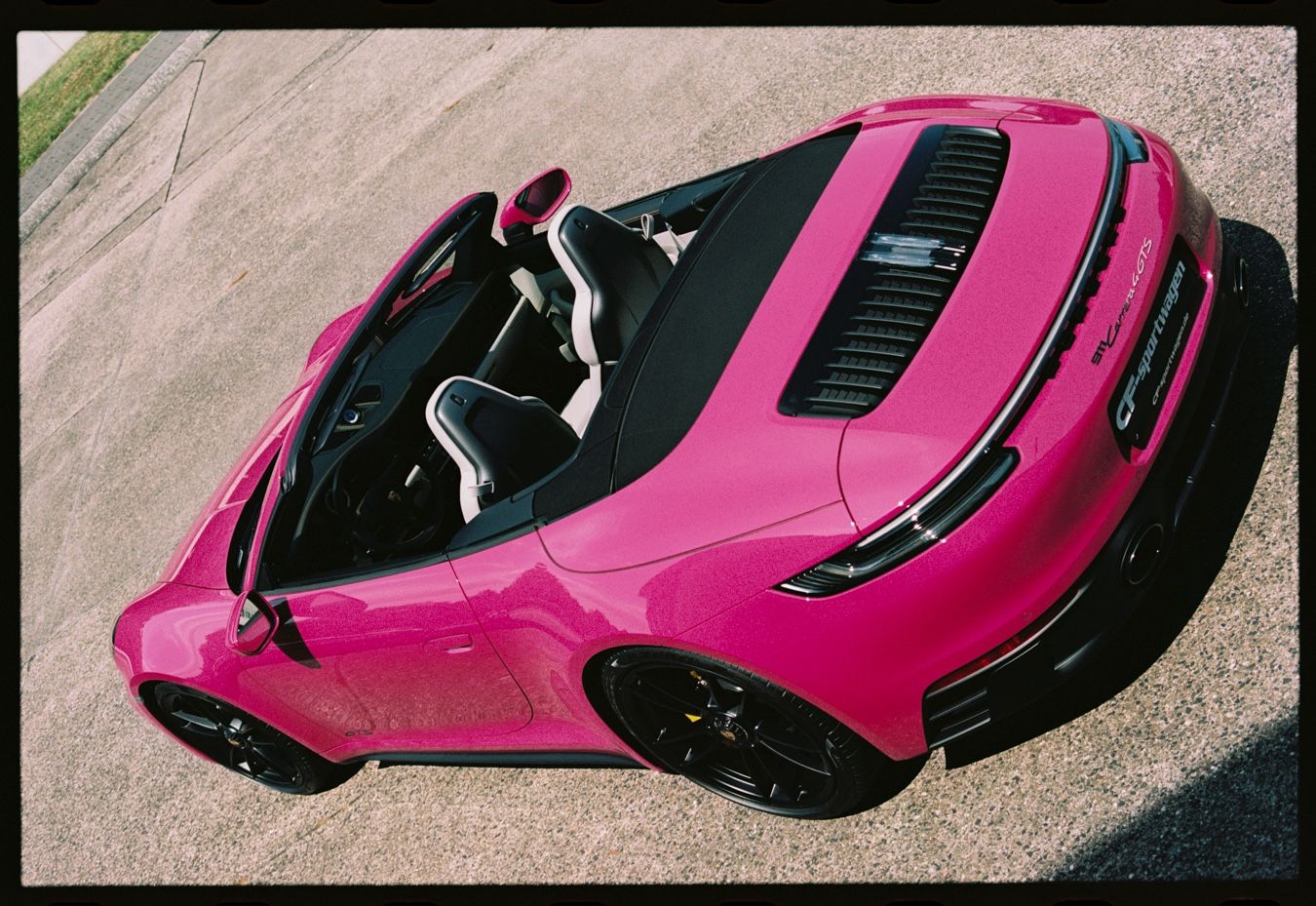 Porsche 992.1  4 GTS CABRIO PTS  LIFT HAL PCCB ExcManu