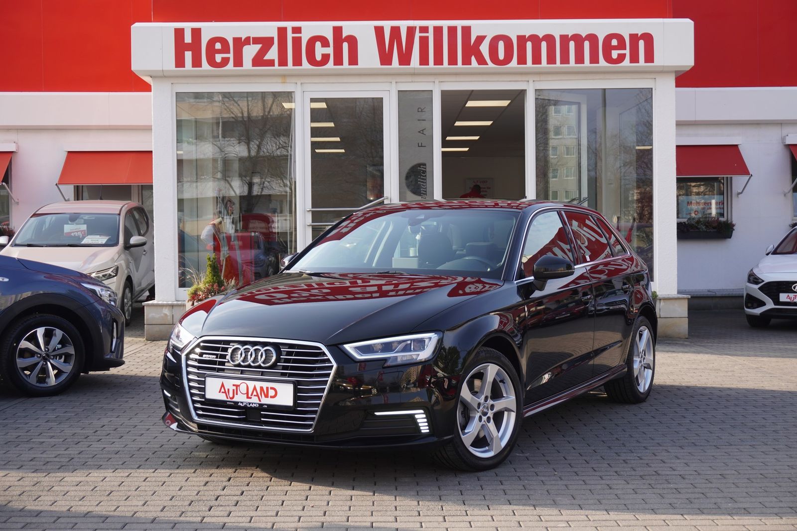 Audi A3 Sportback 40 e-tron sport S-Tronic - Samsaru's Car Outlet