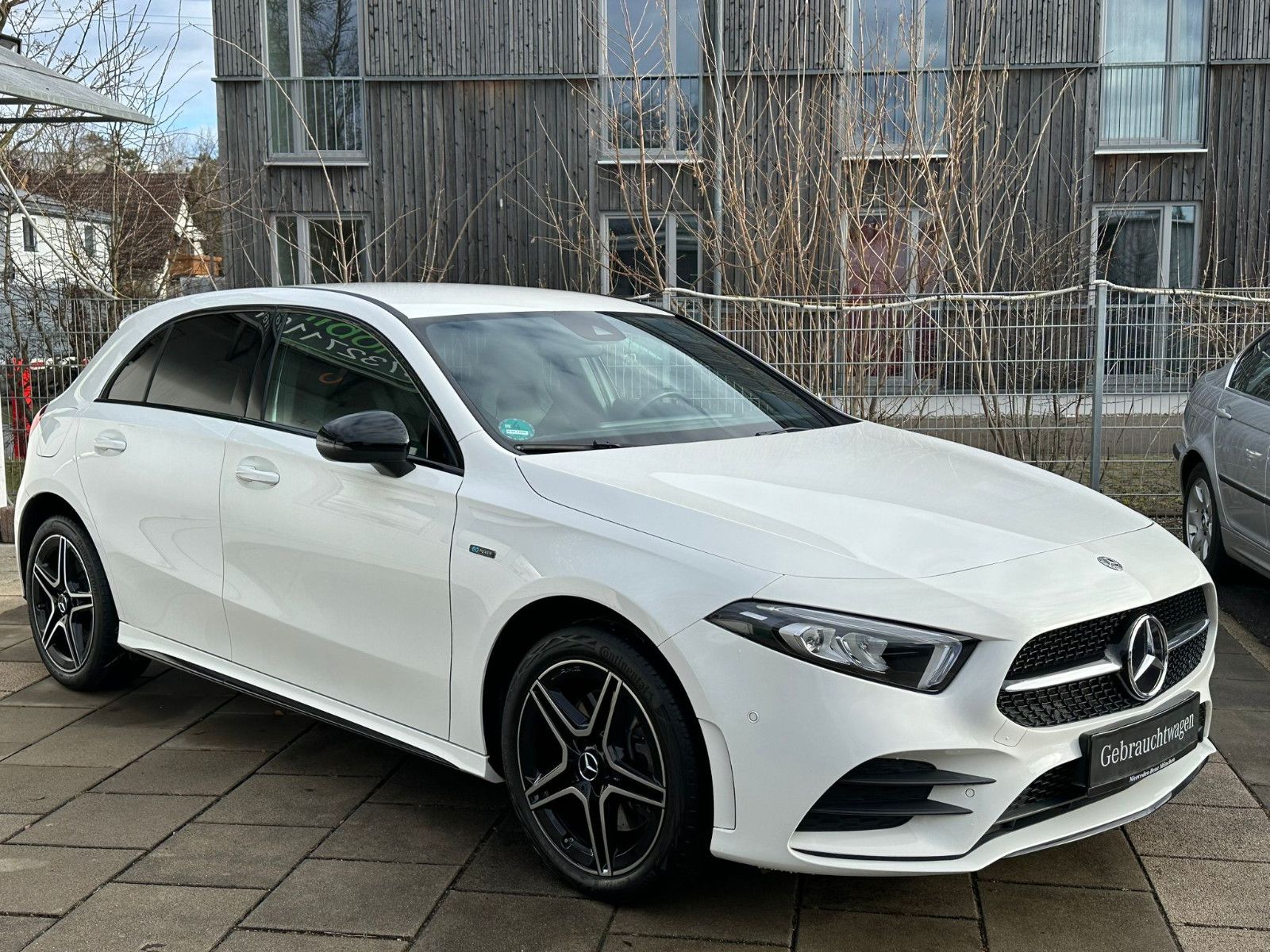 Mercedes-Benz A 250E AMG Edition - Samsaru's Car Outlet