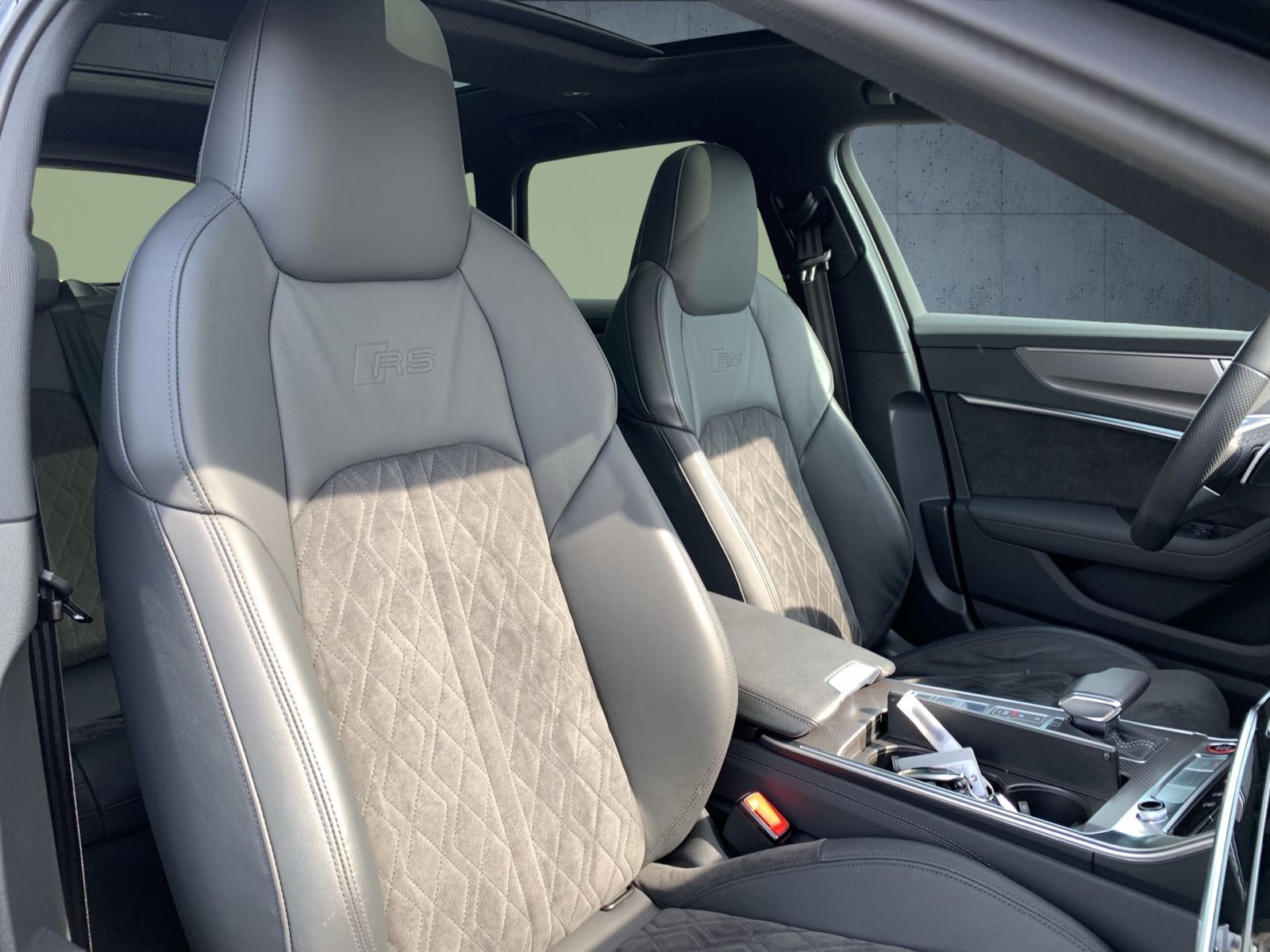 Audi RS 6 Avant Keramik/305/Pano/RS-Aga/carbon/HuD/22