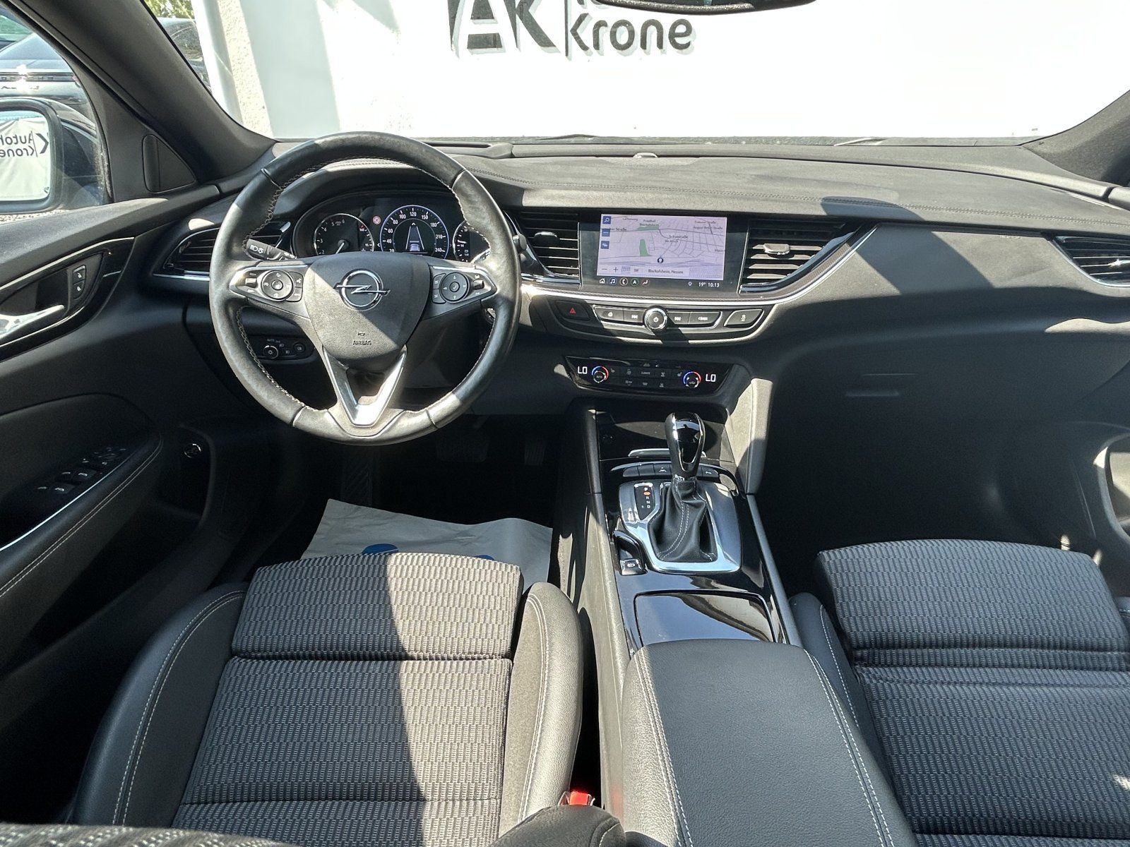 Opel Insignia 2.0 CDTI Business - Samsaru's Car Outlet