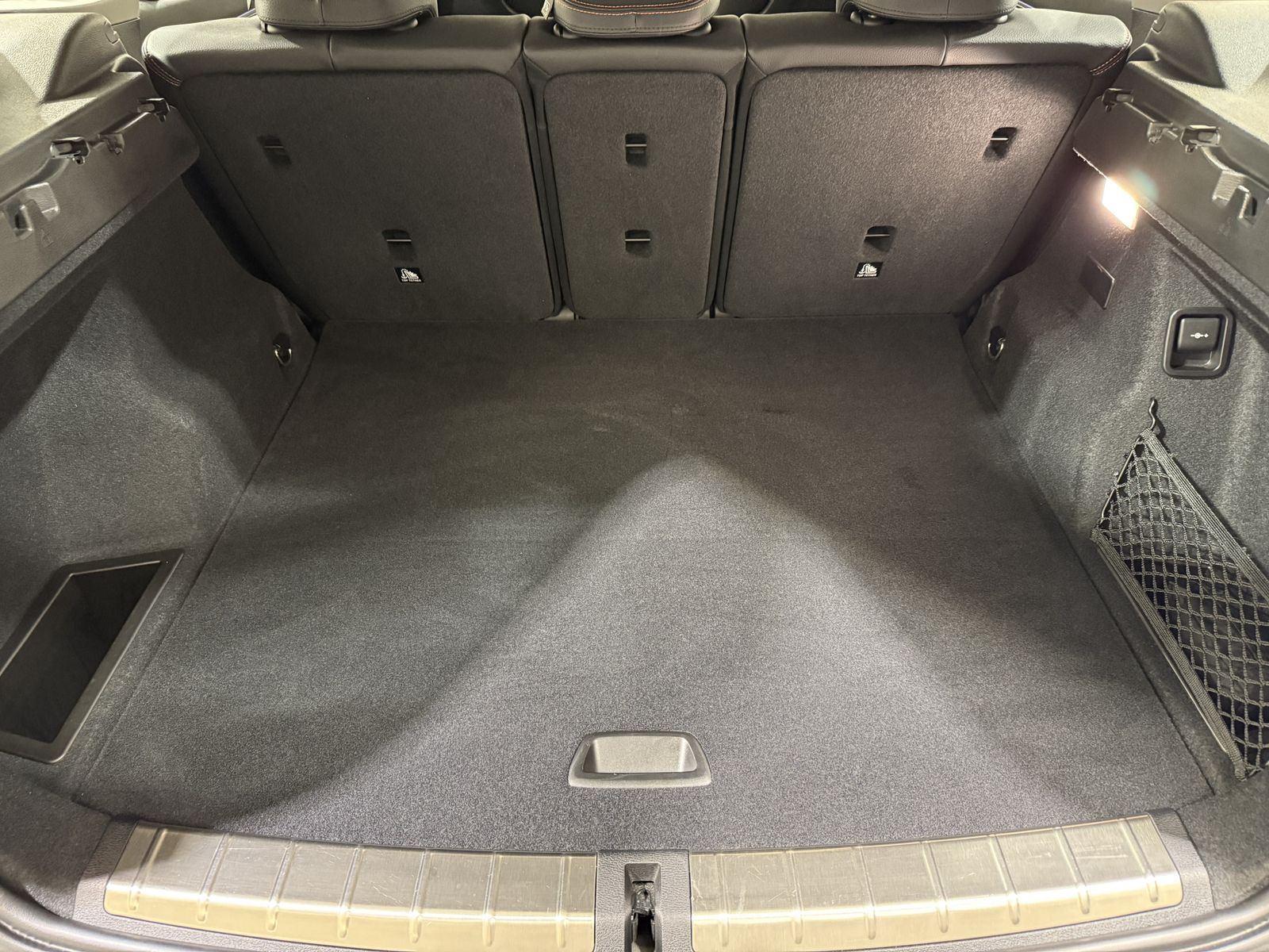 BMW X1 xDrive25e Sport Line - Samsaru's Car Outlet