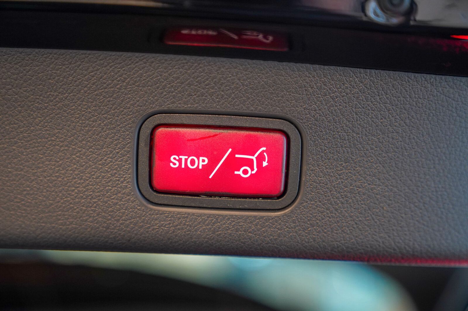 Mercedes-Benz GLC 220 d 4M AVANTGARDE - Samsaru's Car Outlet