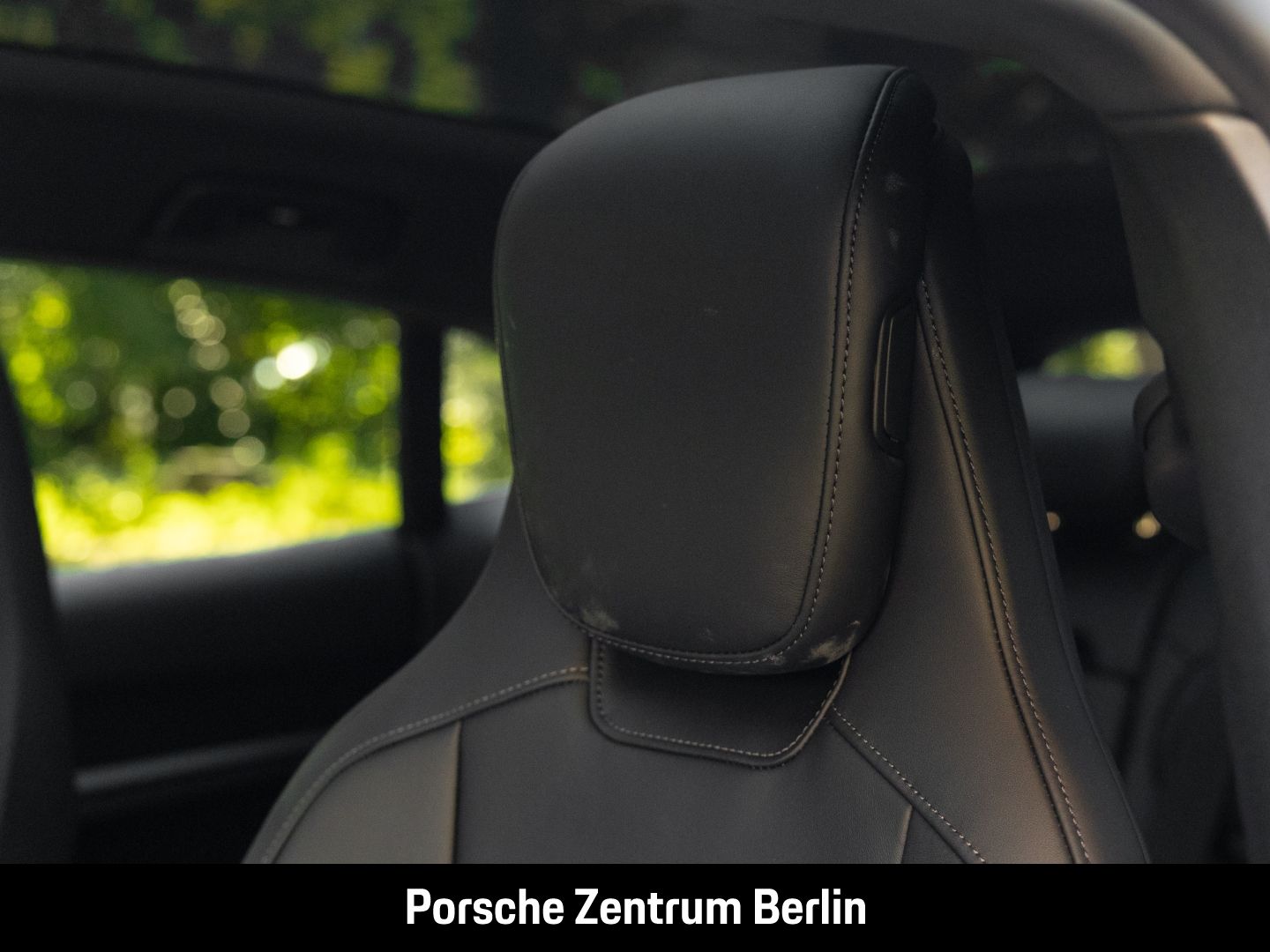 Porsche Taycan 4 Cross Turismo InnoDrive HD-Matrix LED