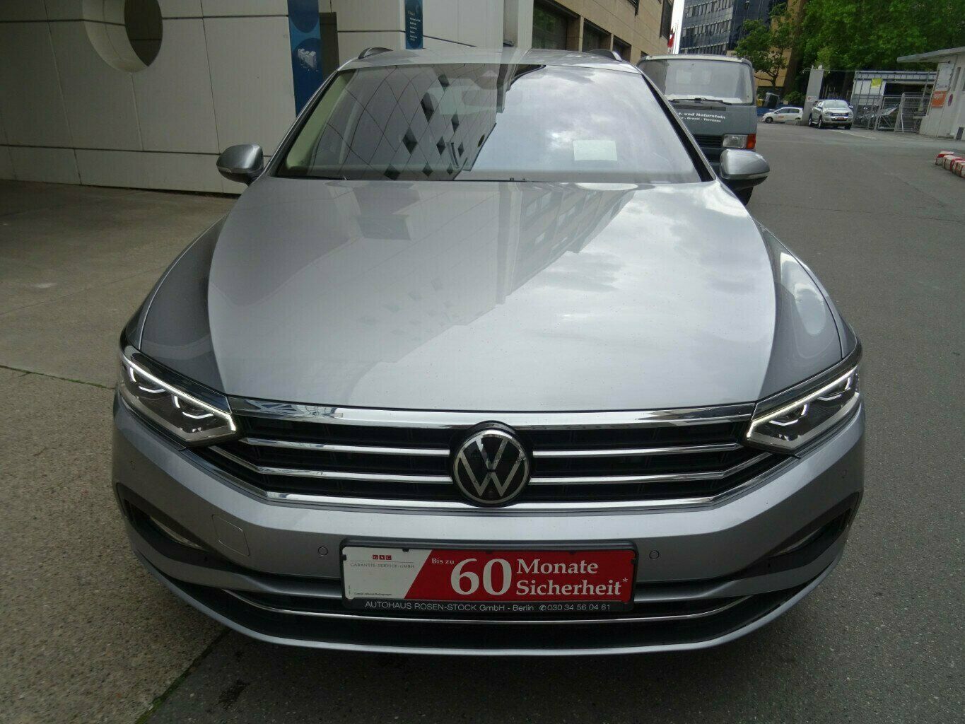 Volkswagen Passat Variant 2.0 TDI Autom - Samsaru's Car Outlet