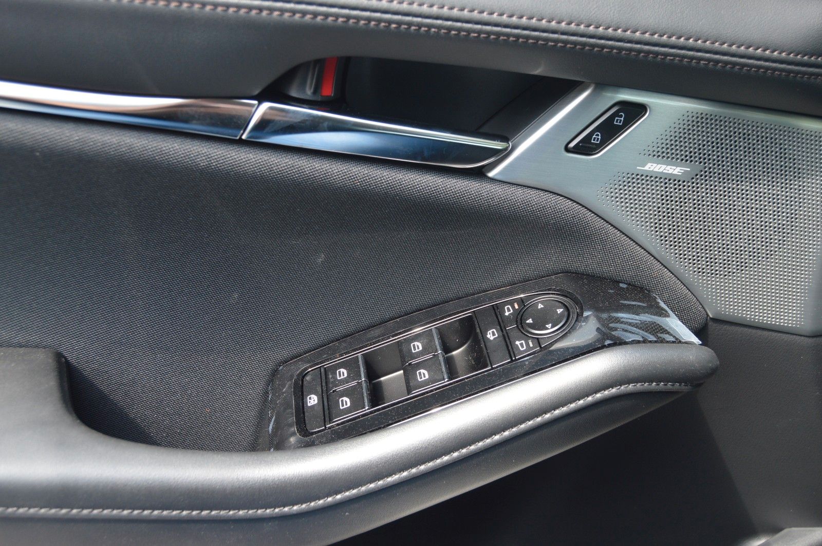 Mazda 3 Benzin 140PS 6AG Exclusive-line 4-Türer SHZ