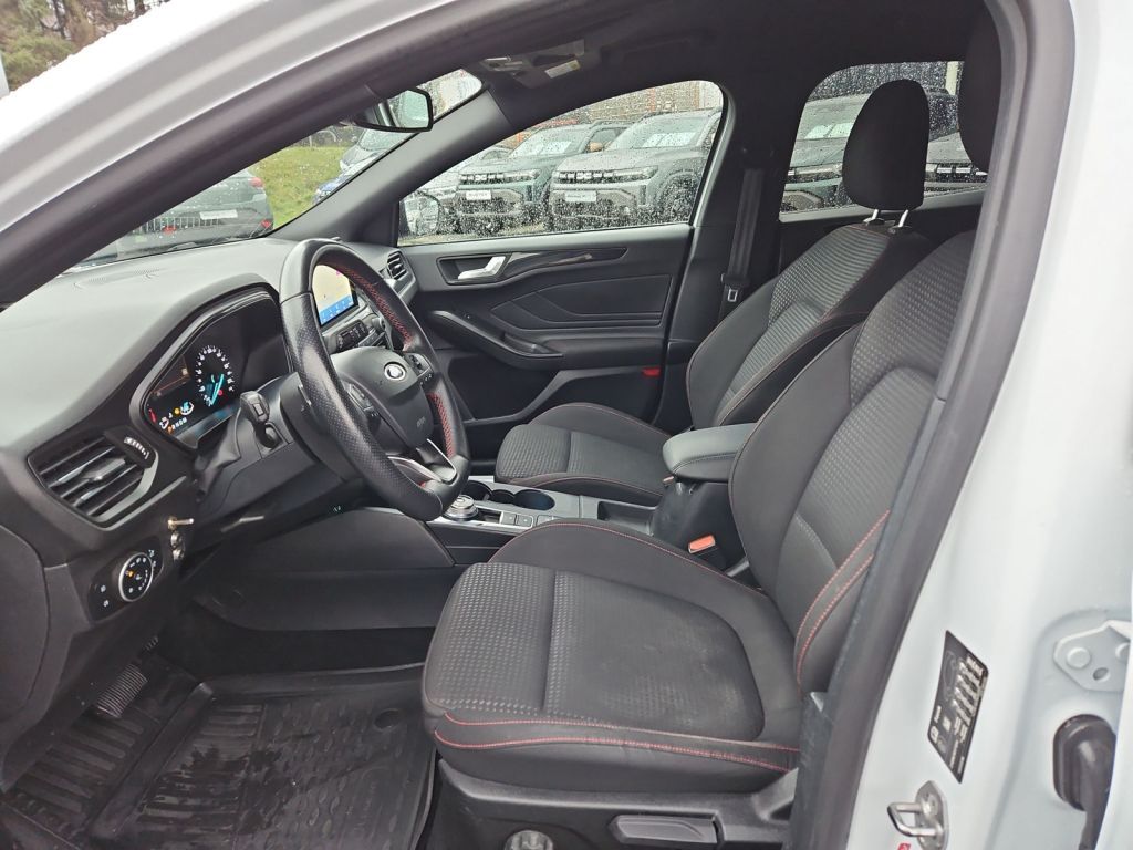 Ford Focus Turnier 1.0 EcoBoost Aut. ST-LINE - Samsaru's Car Outlet