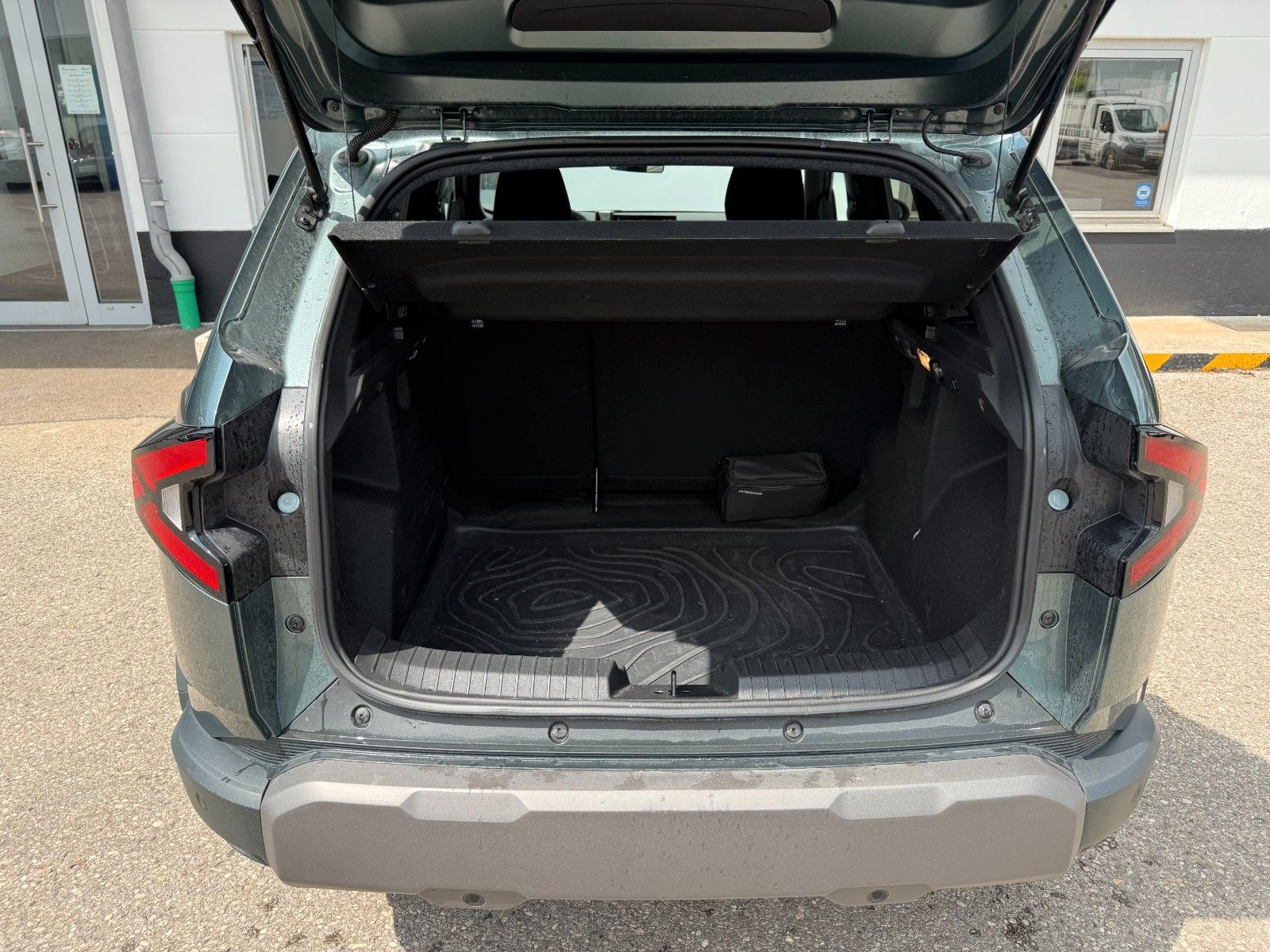Dacia Duster TCe 130 Extreme 4x4 - Samsaru's Car Outlet