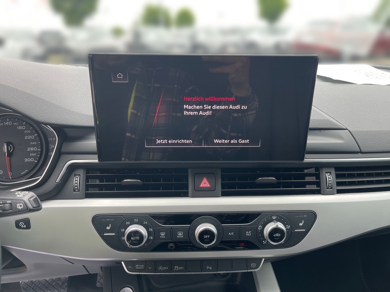 Audi A4 Avant s tronic advanced - Samsaru's Car Outlet