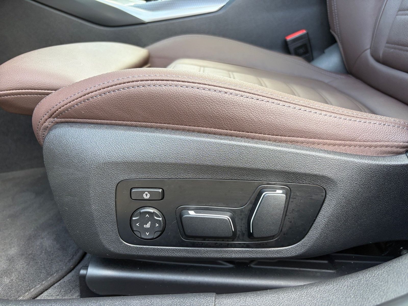 BMW 320i Touring M Sport HUD Pano DA Pro H/K 19´´