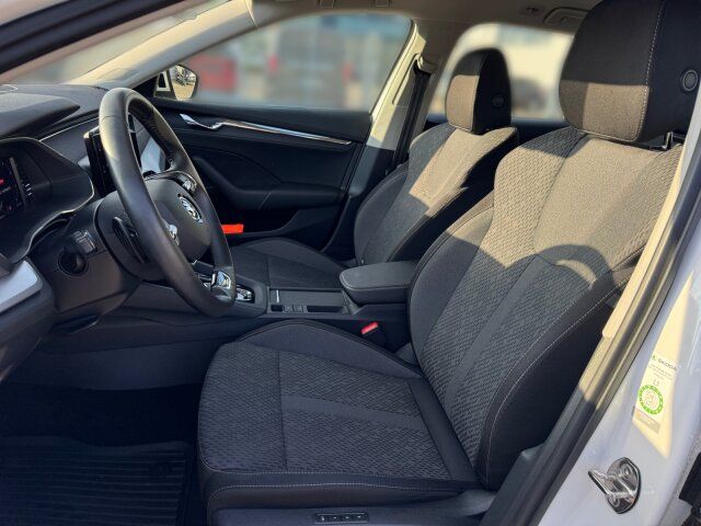 Skoda OCTAVIA COMBI TSI DSG iV STYLE - Samsaru's Car Outlet