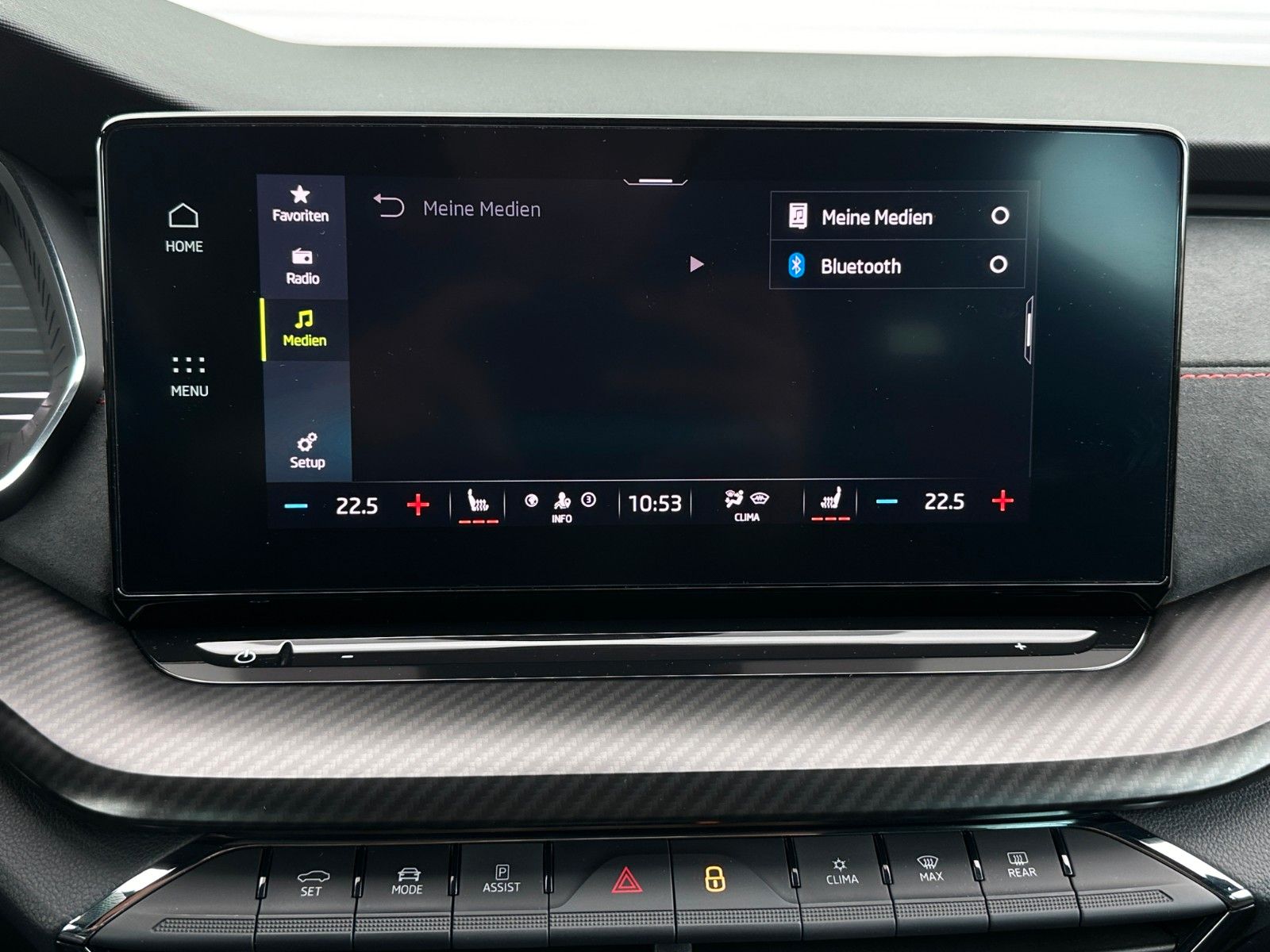 Skoda Octavia Combi RS 2.0TSi DSG - Samsaru's Car Outlet