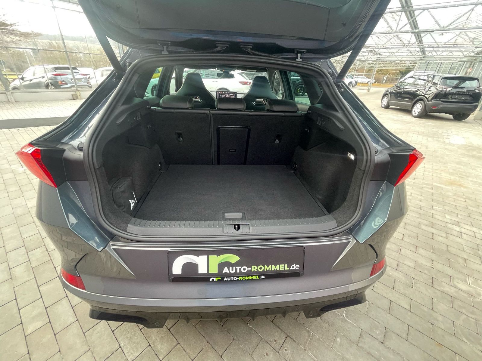 Cupra Formentor VZ 4Drive - Samsaru's Car Outlet
