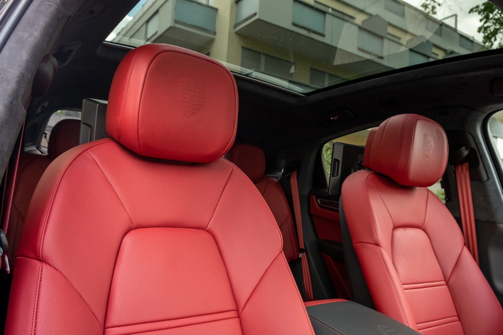 Porsche Cayenne 4.0 V8 GTS Coupe  2023 FULL