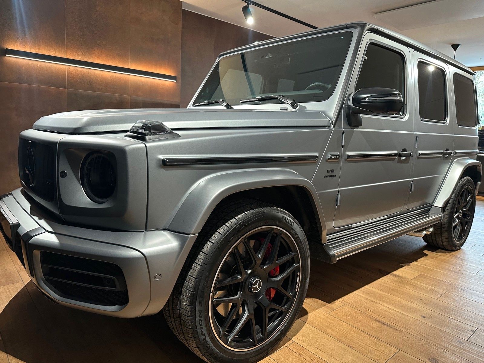 Mercedes-Benz G63 AMG - Samsaru's Car Outlet