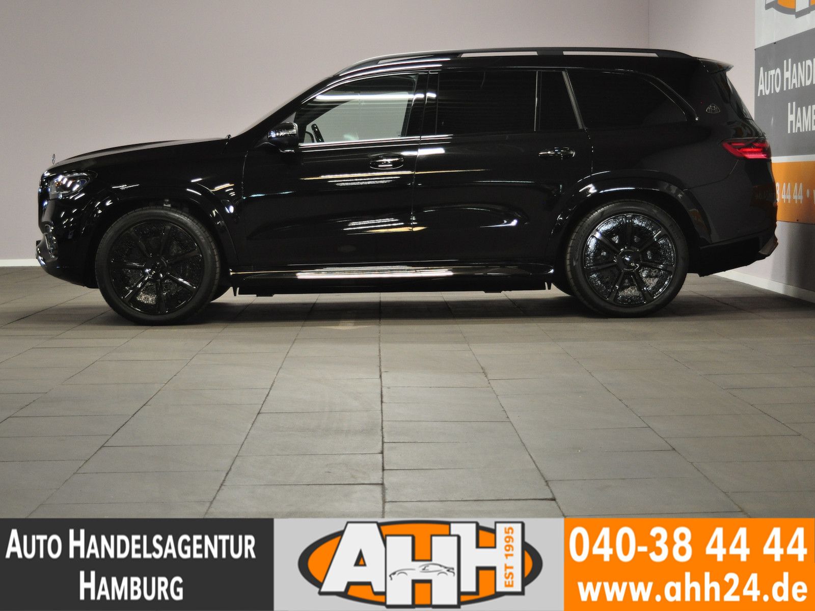 Mercedes-Benz GLS 600 Maybach 4M - Samsaru's Car Outlet