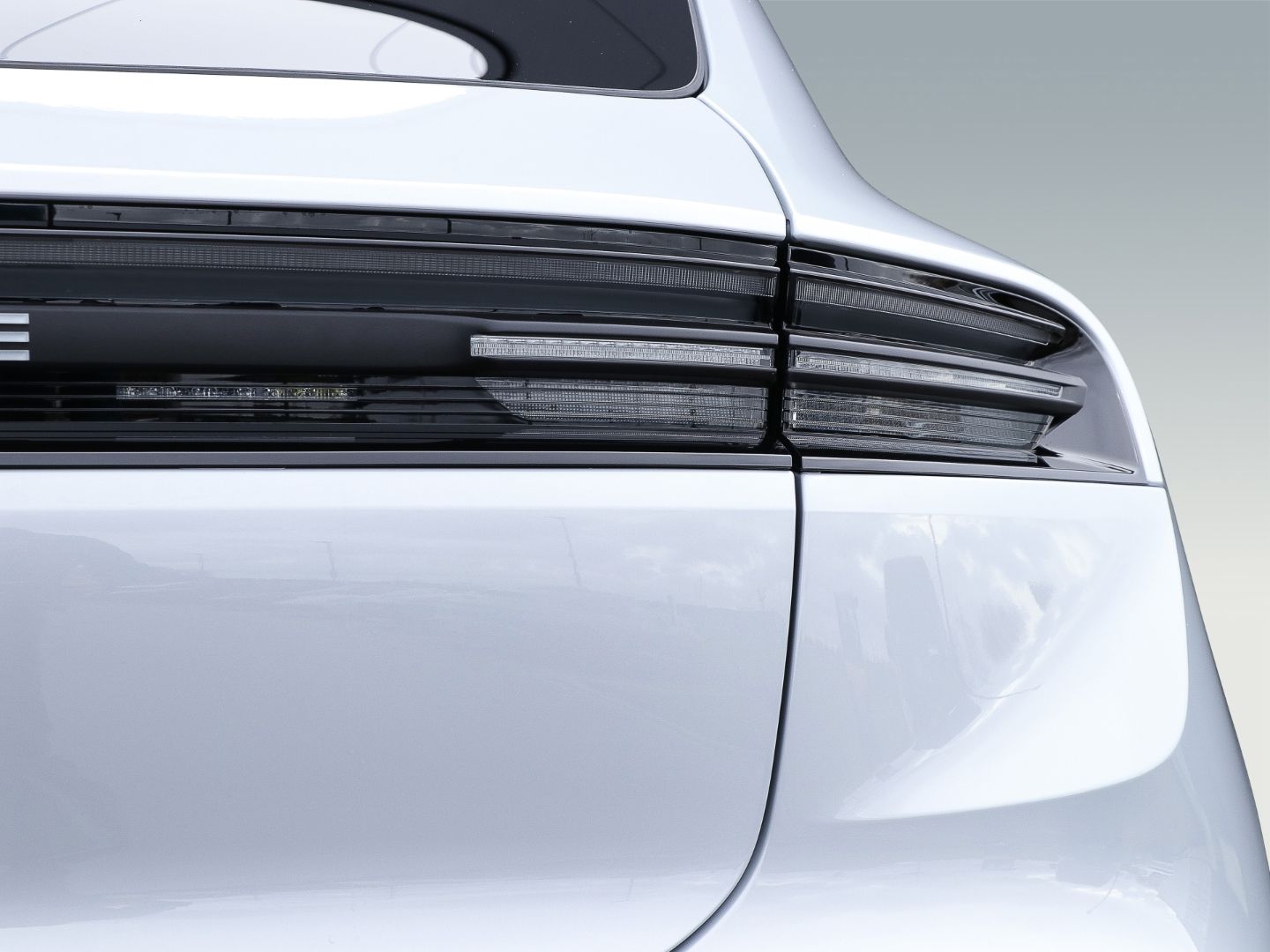 Porsche Macan 4 BOSE Luftfederung Panorama LED-Matrix