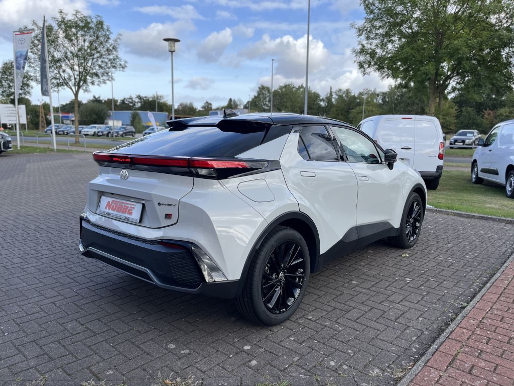 Toyota C-HR 2.0 Plug-in-Hybrid GR SPORT