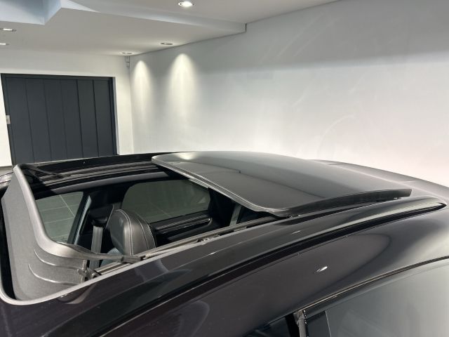 Porsche Macan T - Samsaru's Car Outlet