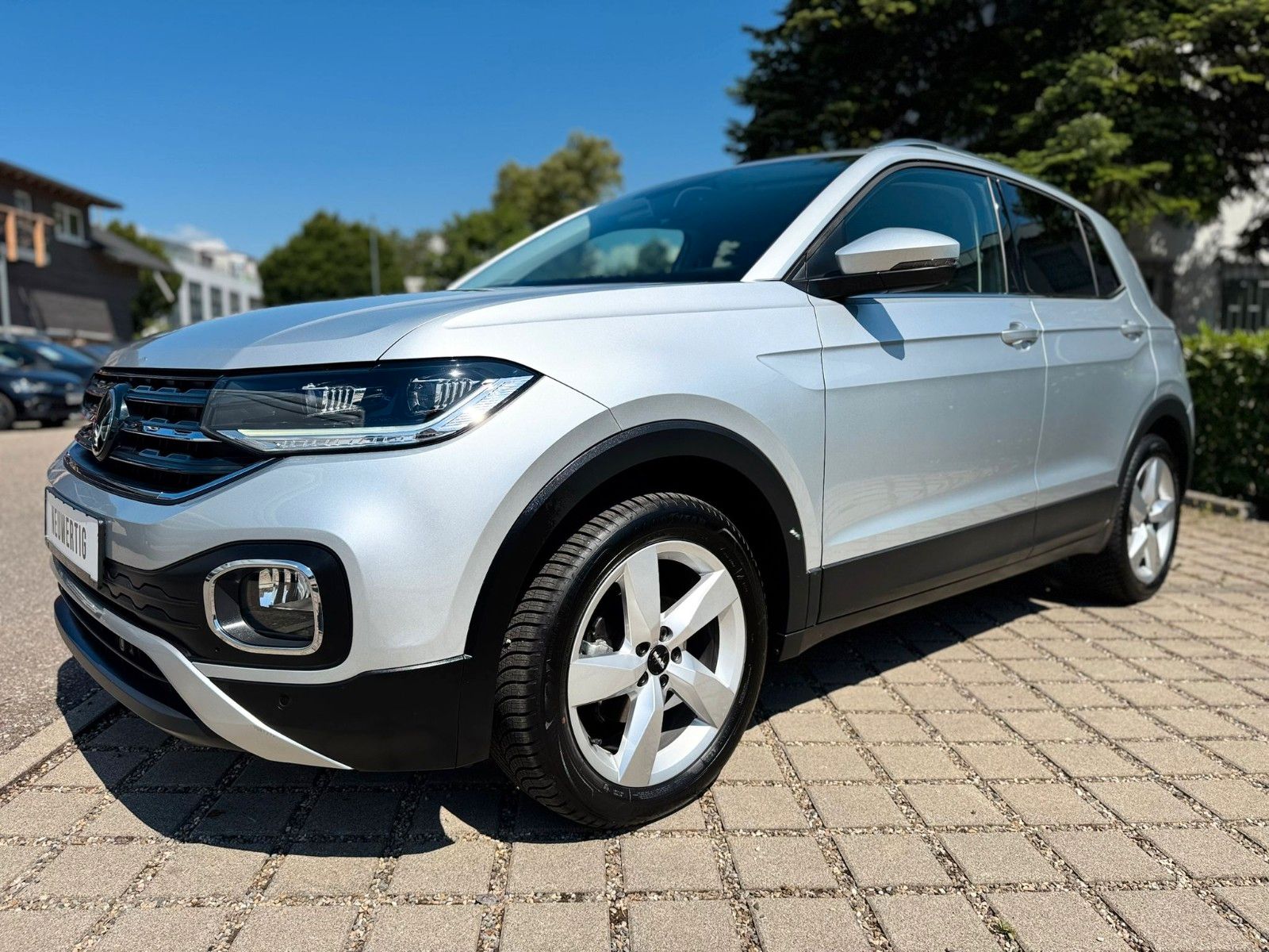 Volkswagen T-Cross 1.0 TSI Style DSG - Samsaru's Car Outlet