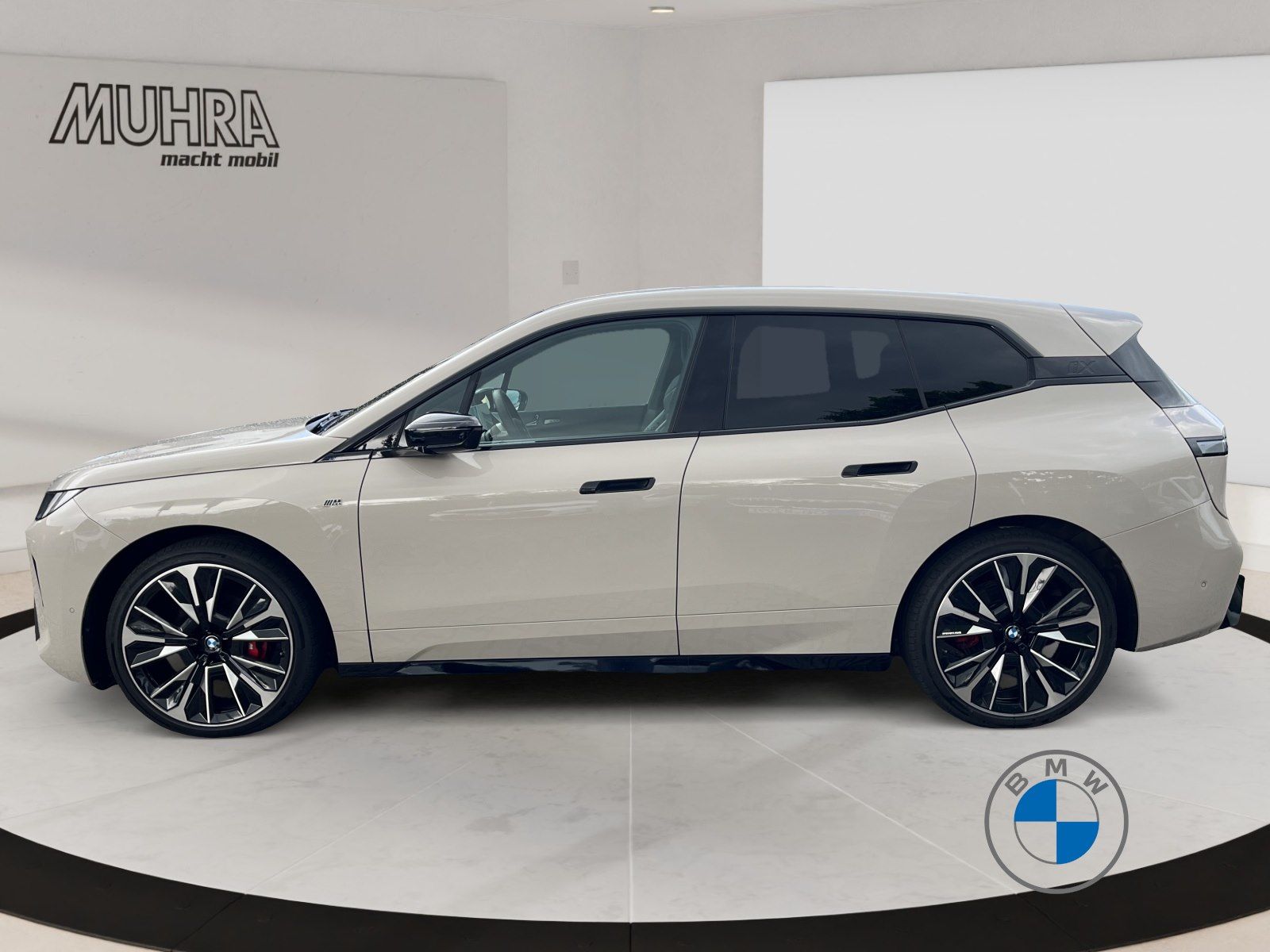 BMW iX M70 XDRIVE 23" DA/PA Prof. AHK Luftfederung