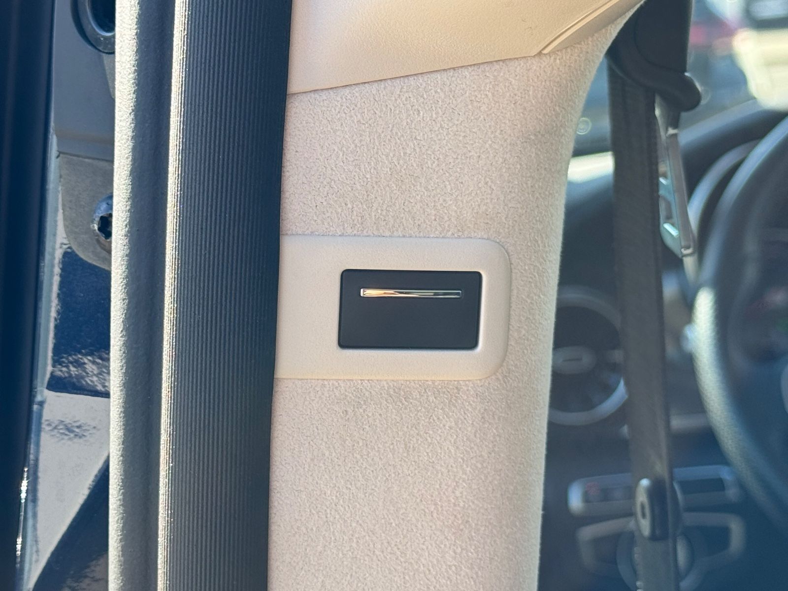 Mercedes-Benz V 300 d Exclusive - Samsaru's Car Outlet