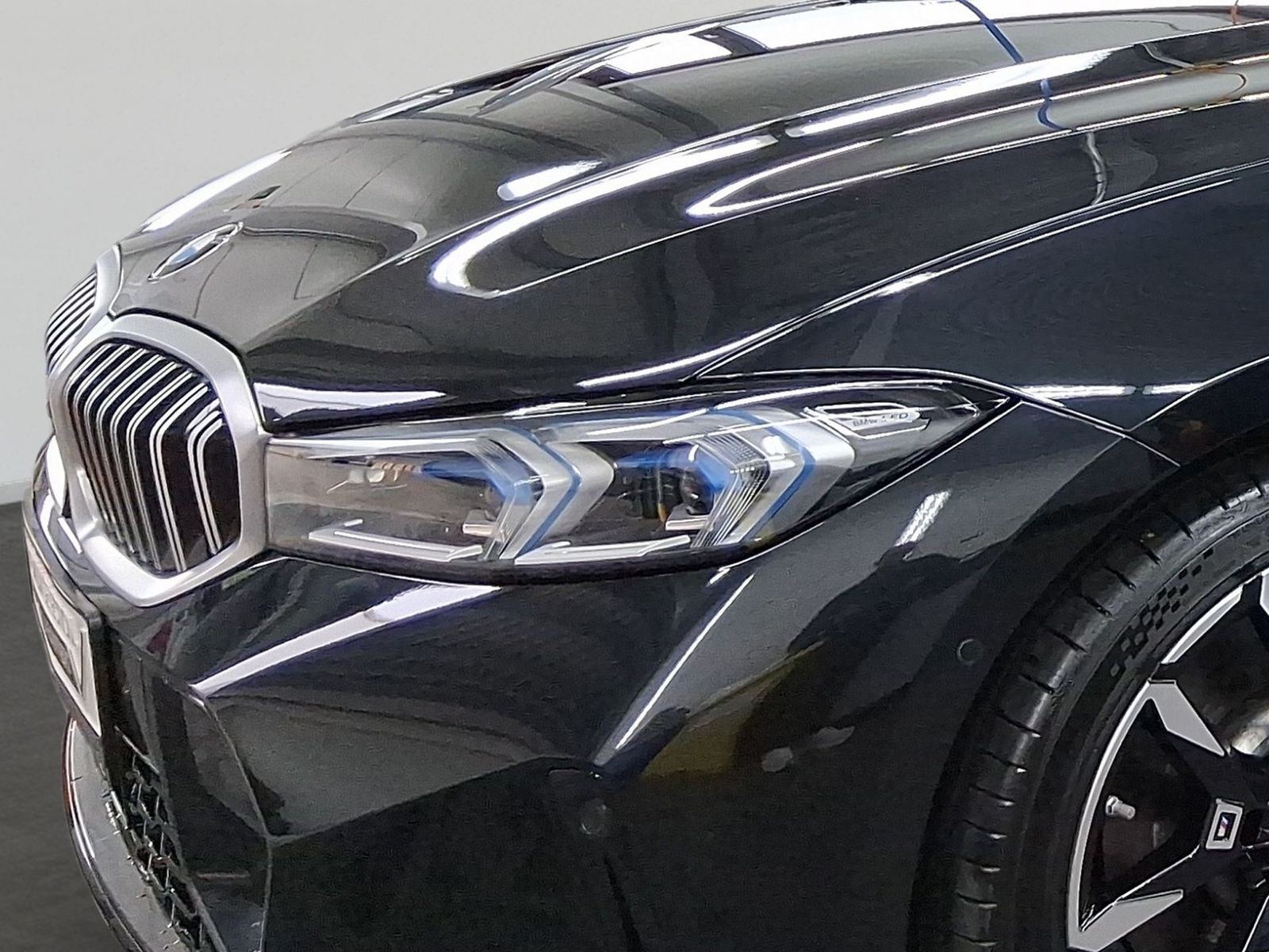 BMW 330i xDrive Touring*M-Sport*DrivAss*ParkAssPlus*