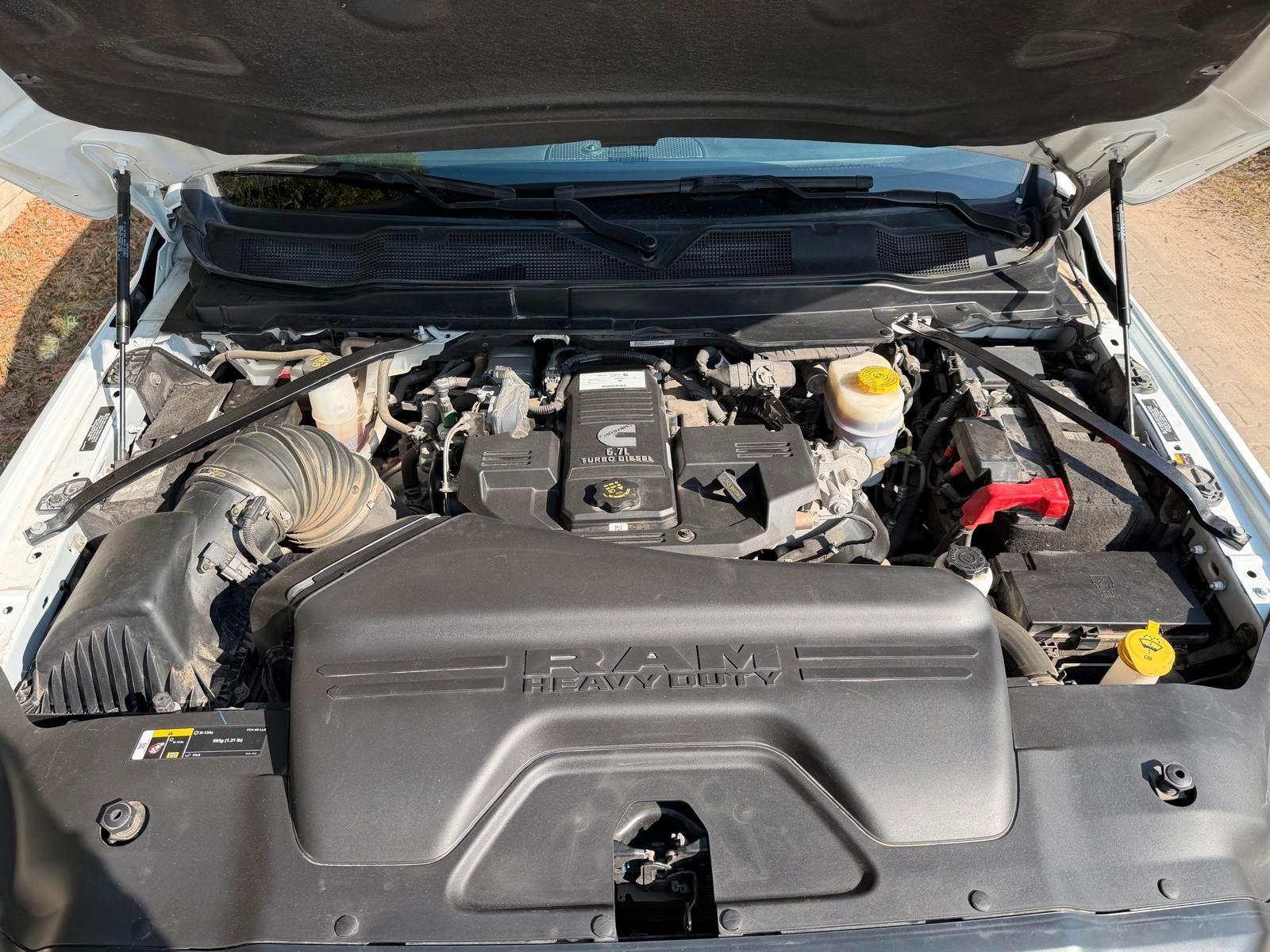 Dodge RAM 2500 CUMMINS LONG, 4X4, 6,7, 370KM