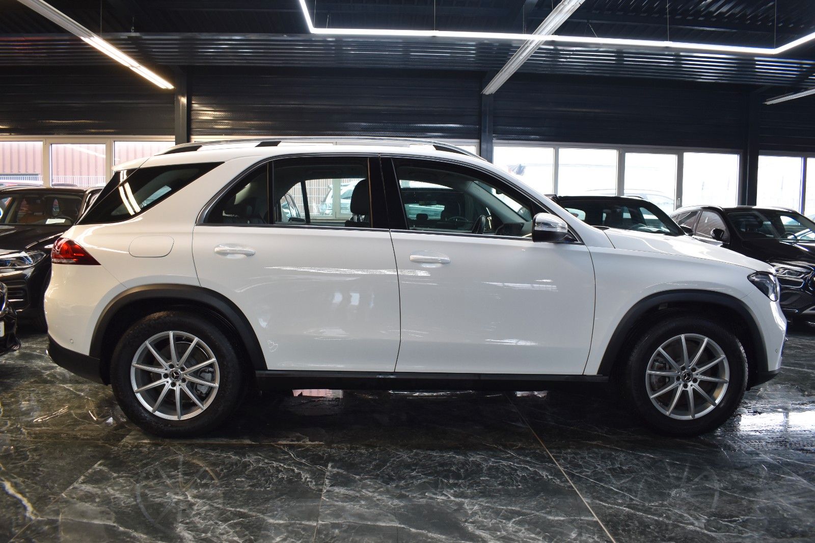 Mercedes-Benz GLE 350 e 4Matic*LEDER*KAMERA*AHK*LED*WIDESCREEN