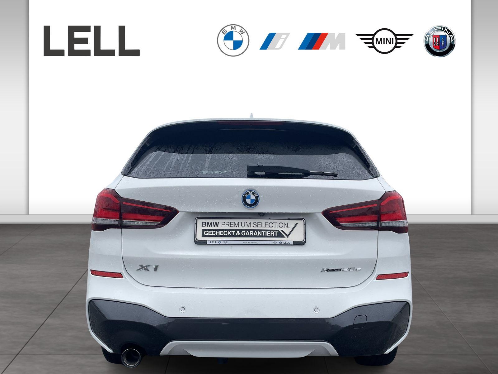 BMW X1 xDrive25e M Sportpaket - Samsaru's Car Outlet