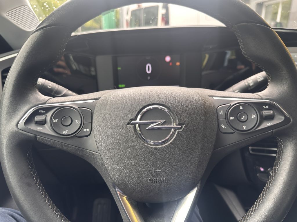 Opel Mokka-e Edition - Samsaru's Car Outlet