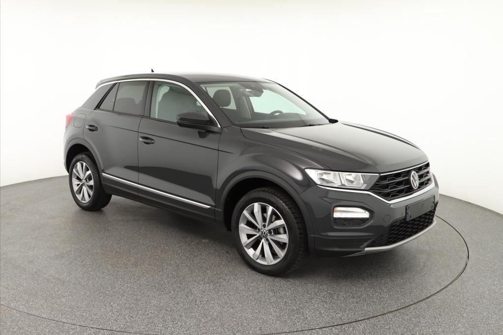 Volkswagen T-Roc Style 1.5 TSI DSG - Samsaru's Car Outlet