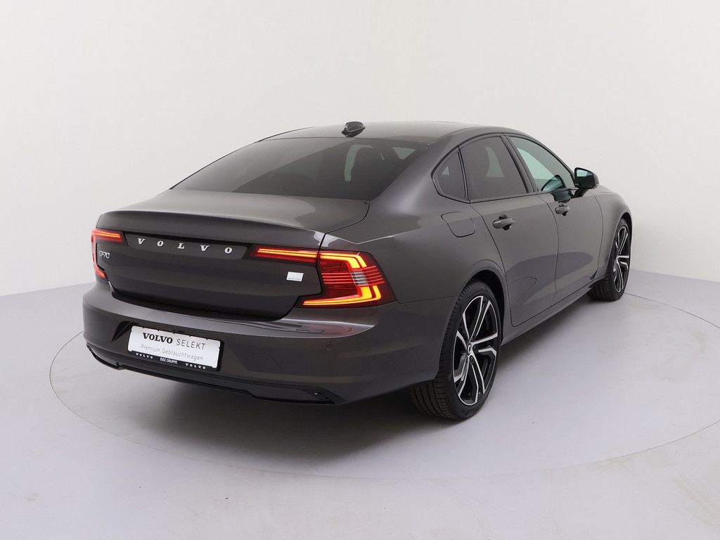 Volvo S90 T8 Plus Dark Plug-In Hybrid AWD