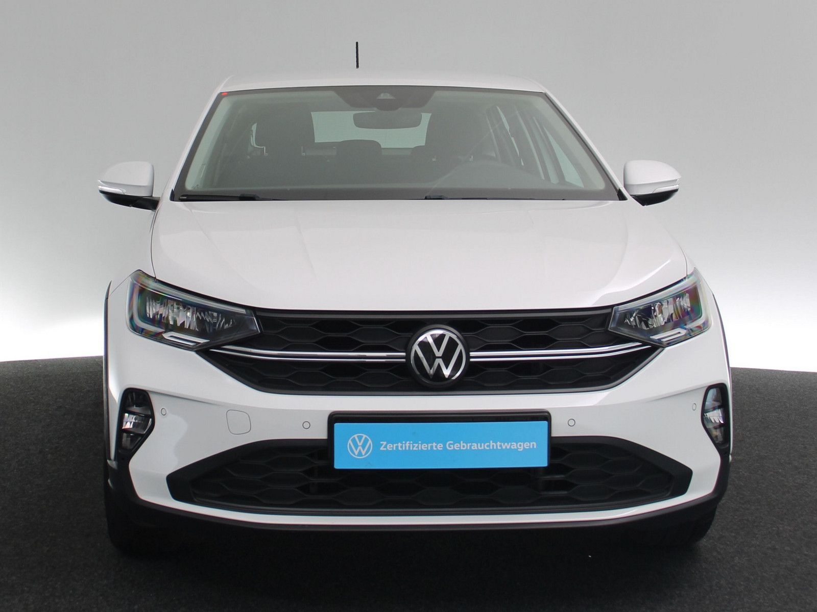 Volkswagen Taigo 1.0 TSI - Samsaru's Car Outlet